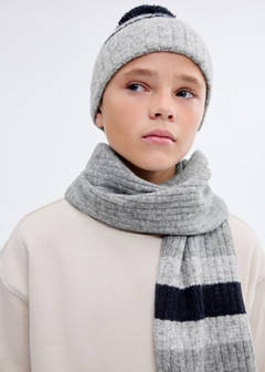Striped knit scarf — Grey 3