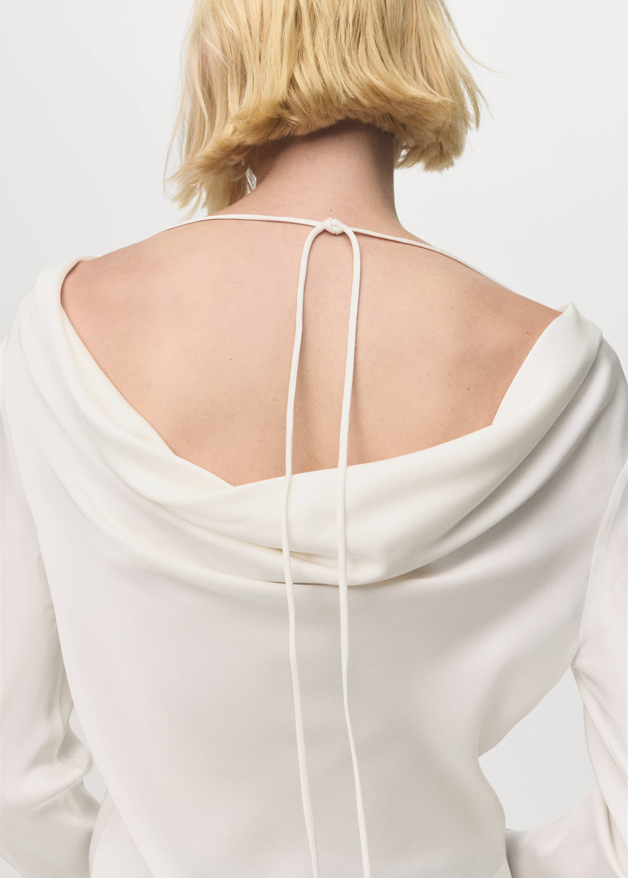 Satin blouse with bow on the back - Details of the article 6