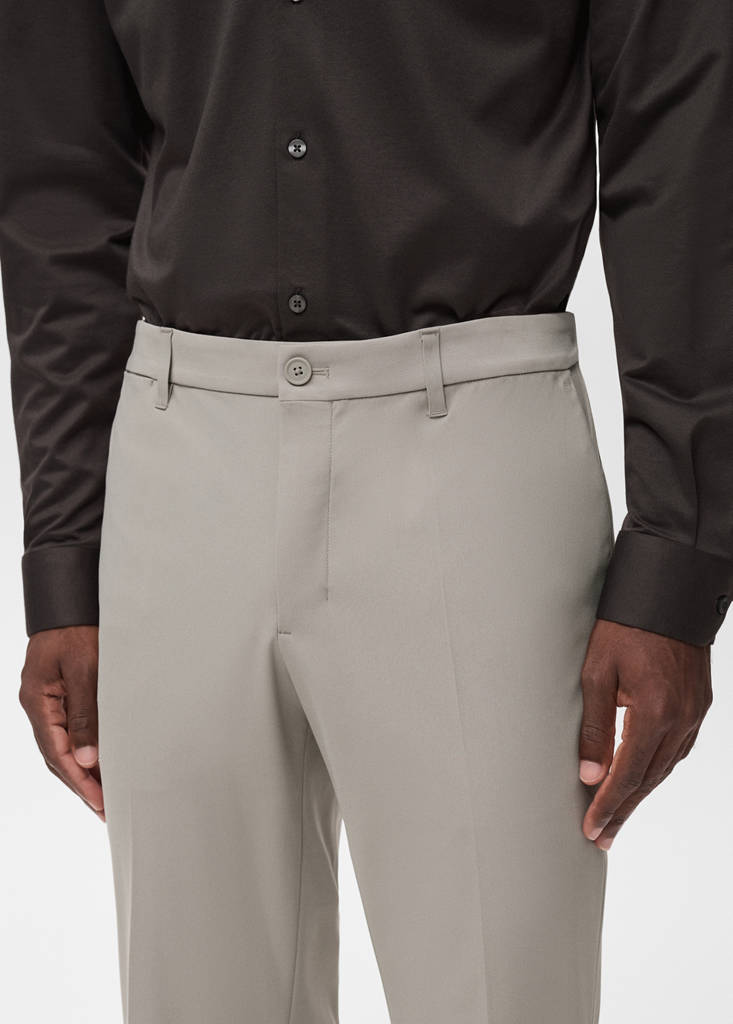 Slim-fit thermoregulating trousers — Light/Pastel Grey