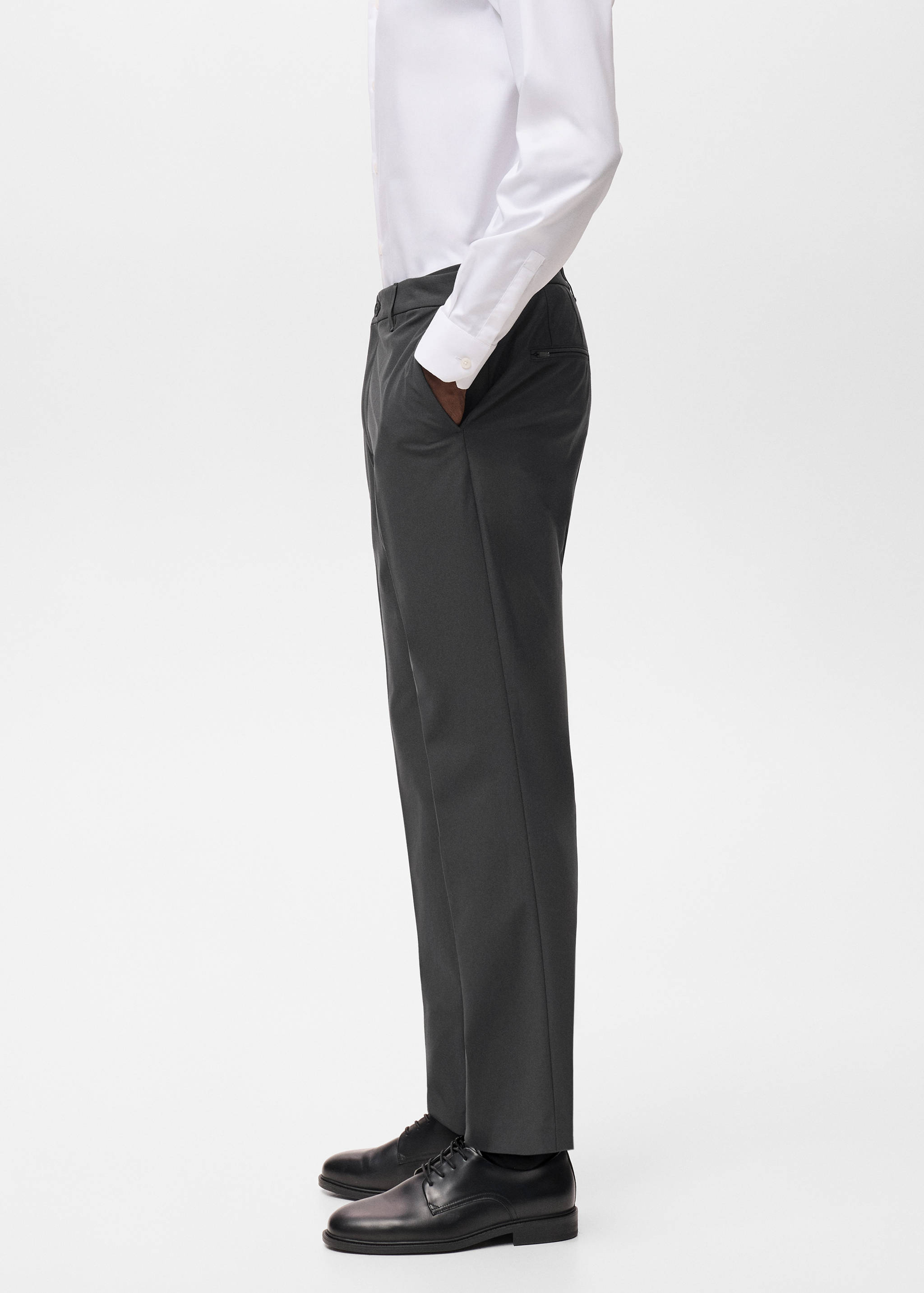 Slim-fit thermoregulating pants - Details of the article 2