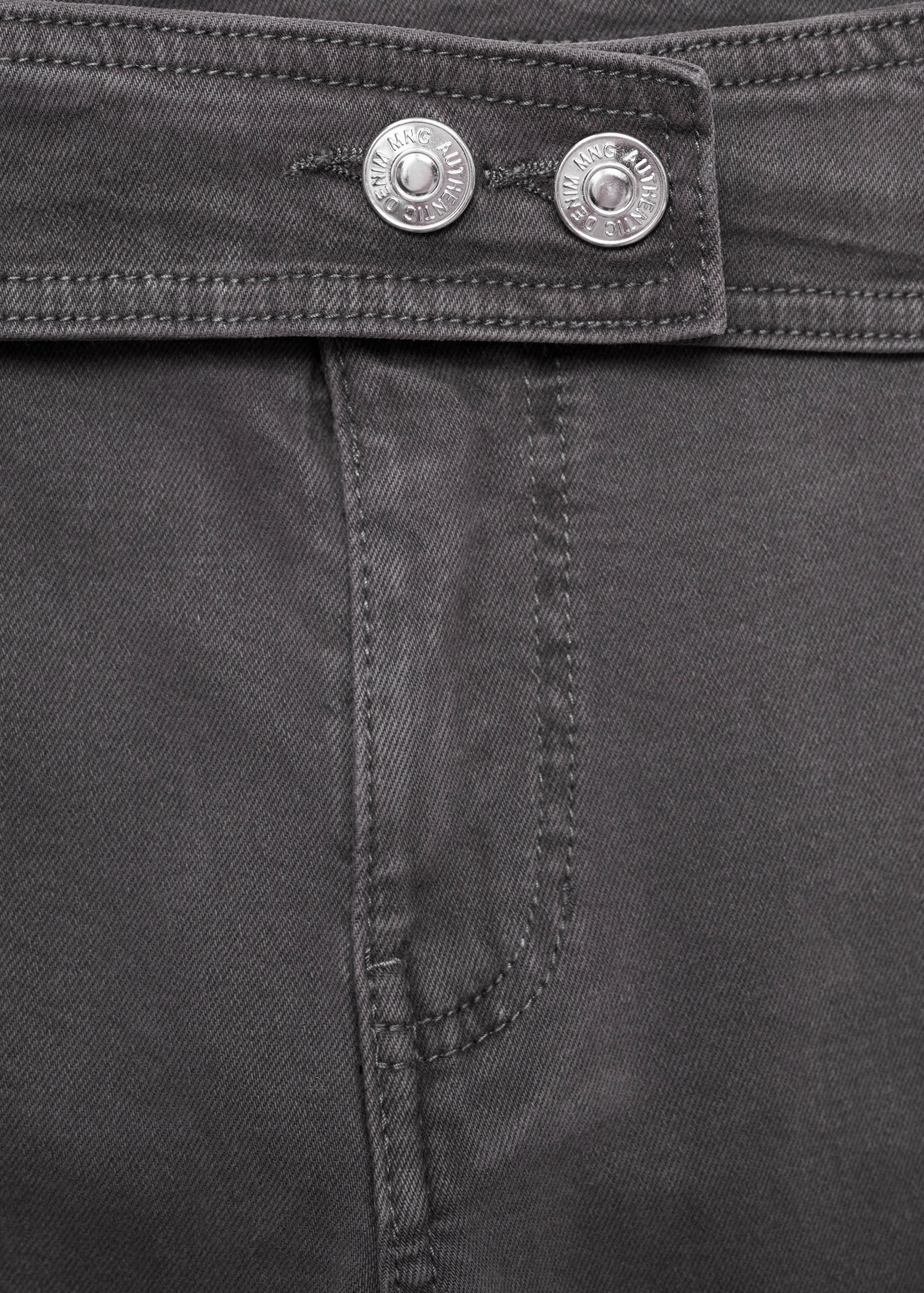 Calças de ganga retas com cinto - Pormenor do artigo 8