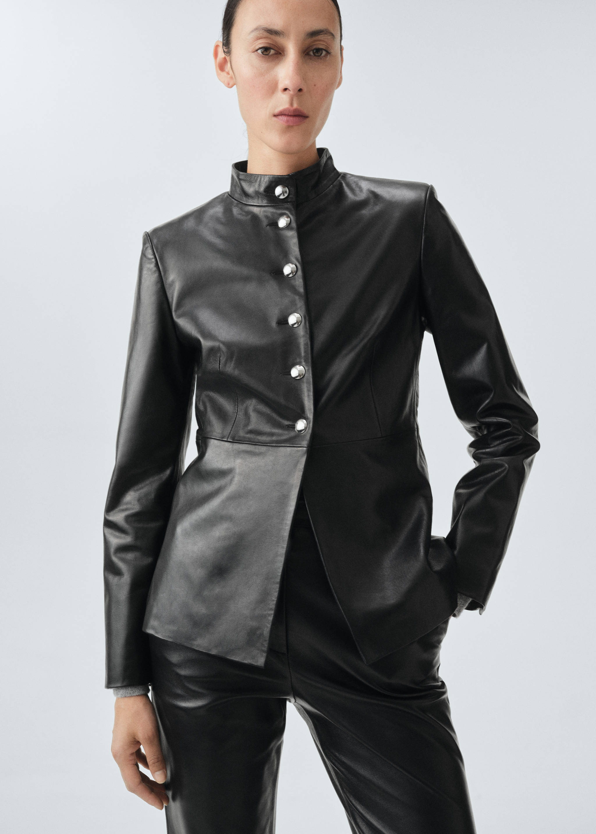 100% leather jacket with buttons - Medium plane