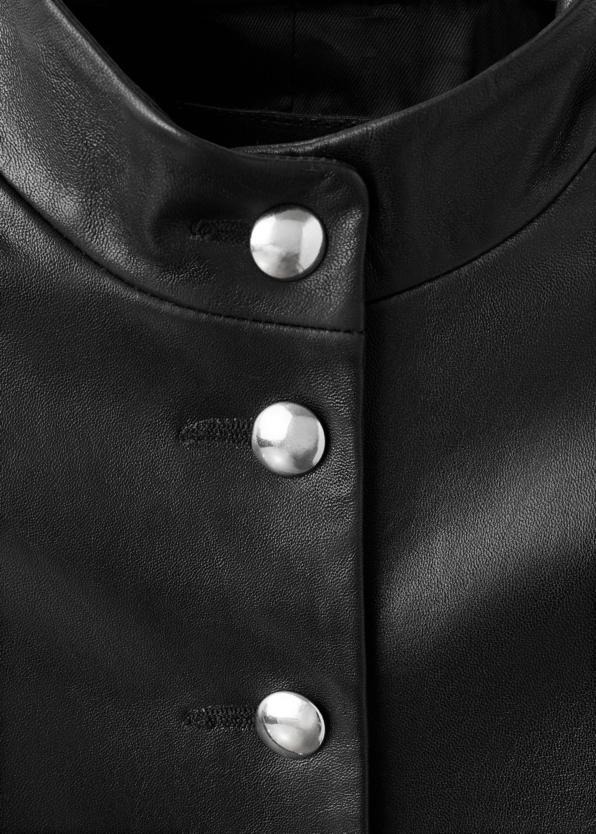 100% leather jacket with buttons - Details of the article 8