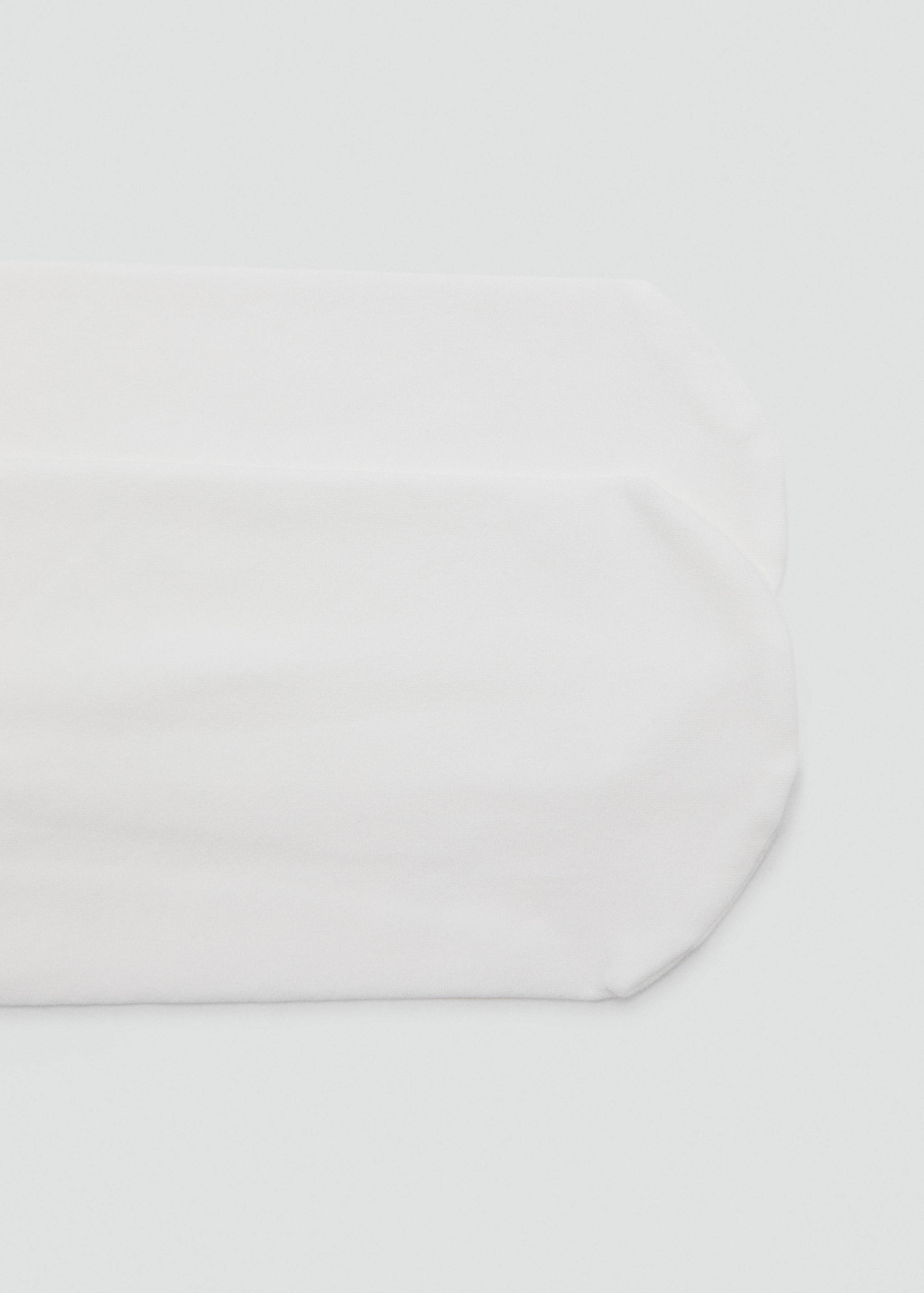 Meias básicas de cor - Plano médio