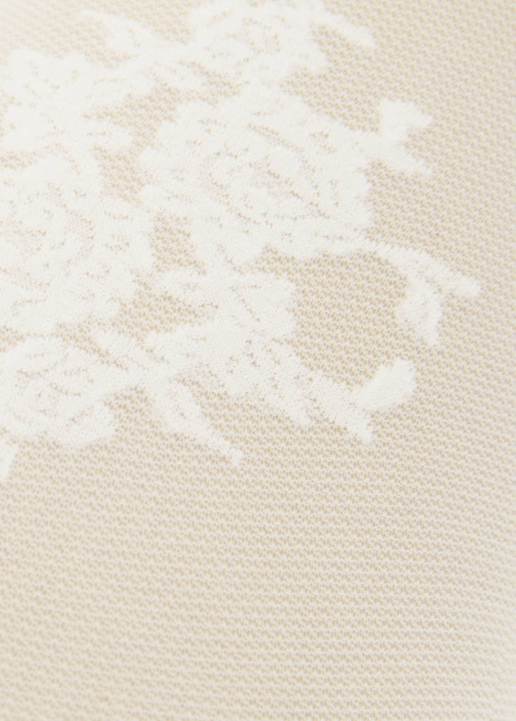 Fine jacquard stockings — Ecru