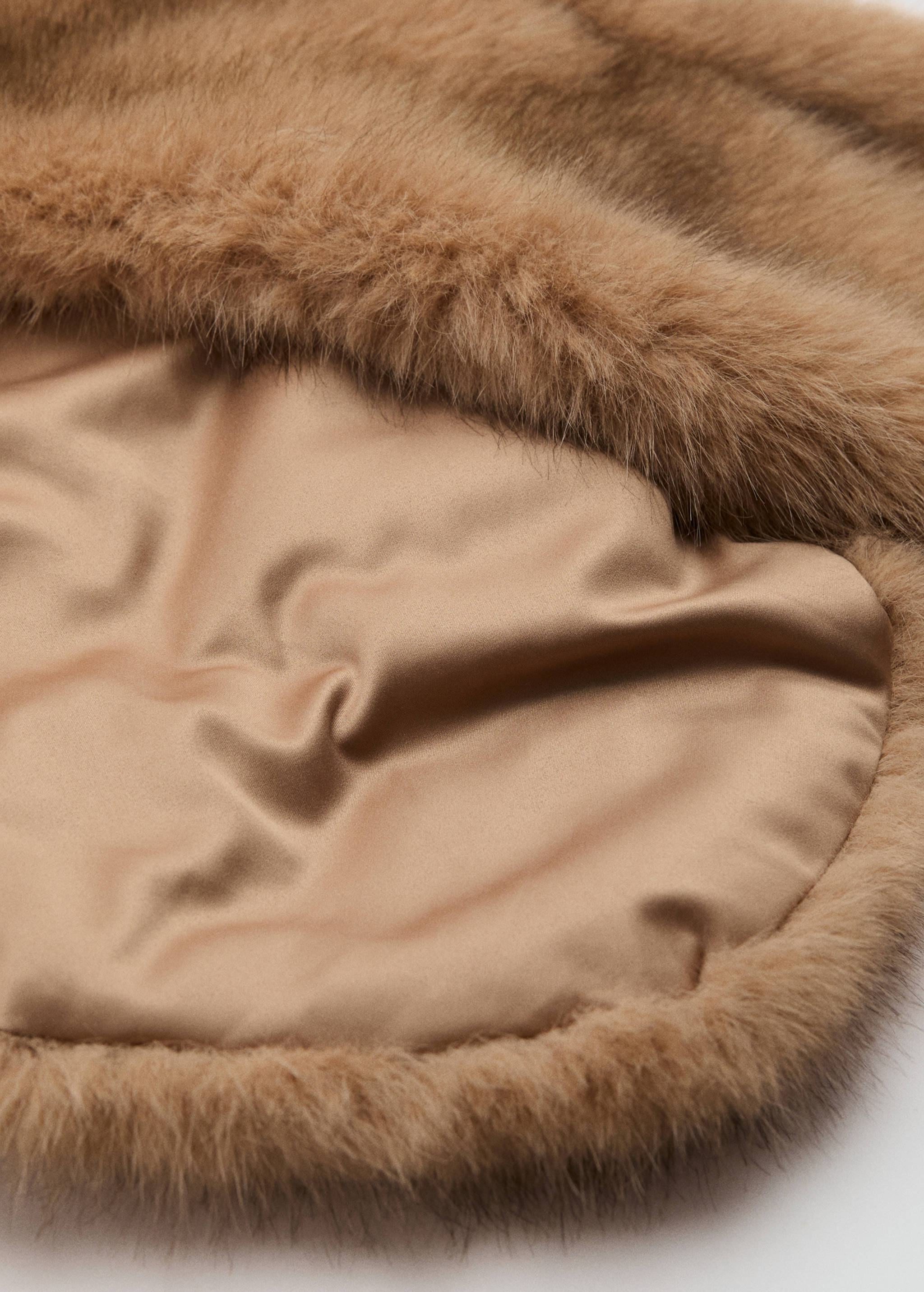 Faux-fur scarf - Medium plane