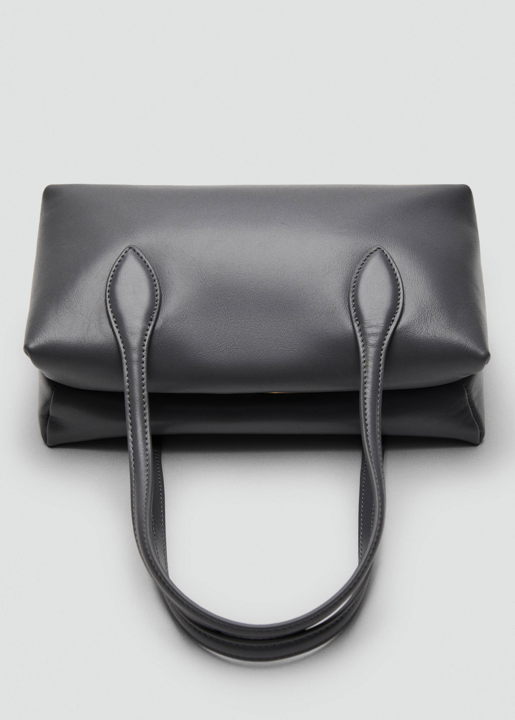 Quilted leather shoulder bag - Details of the article 4