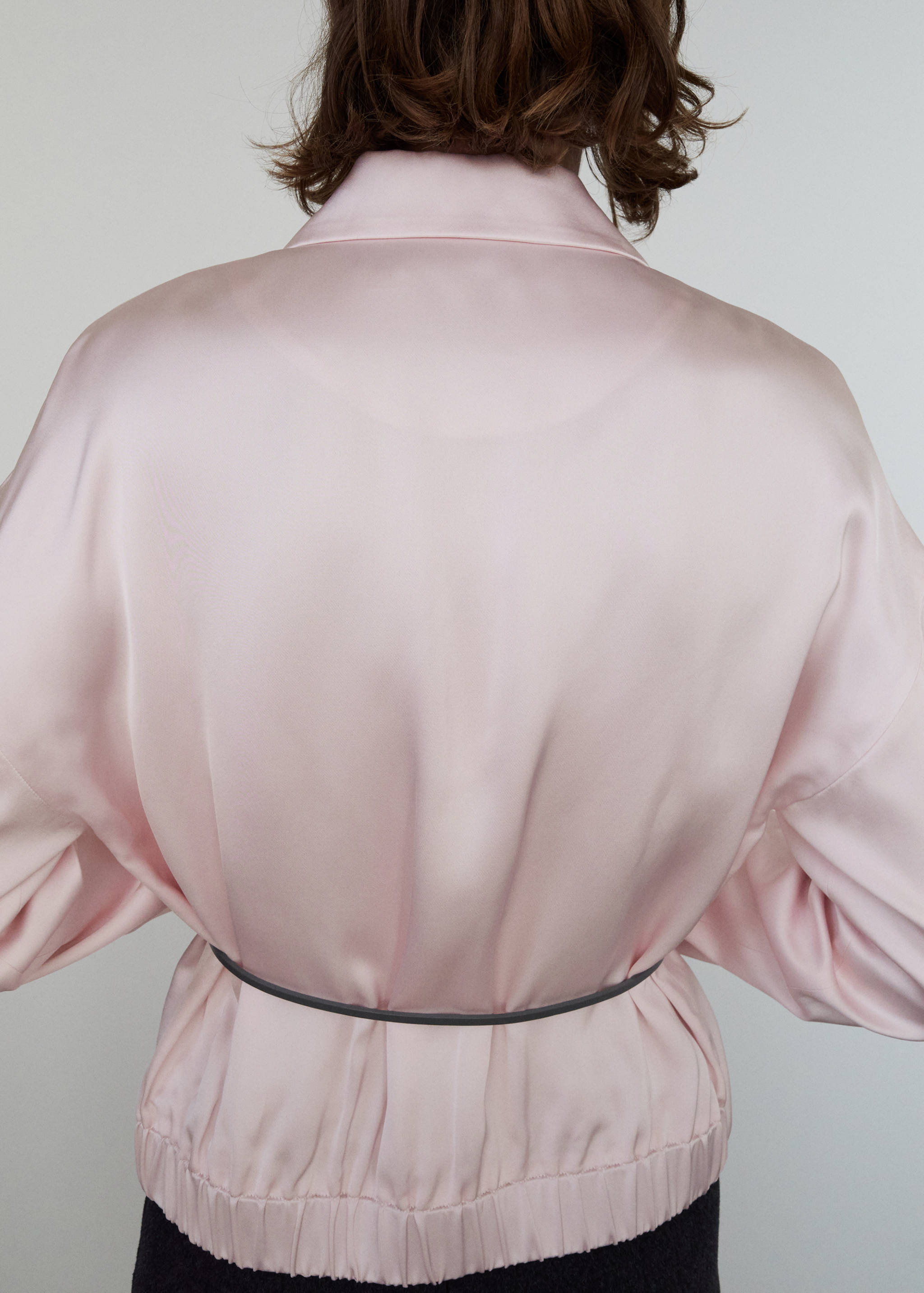 Satin jacket with zipper - Reverse of the article