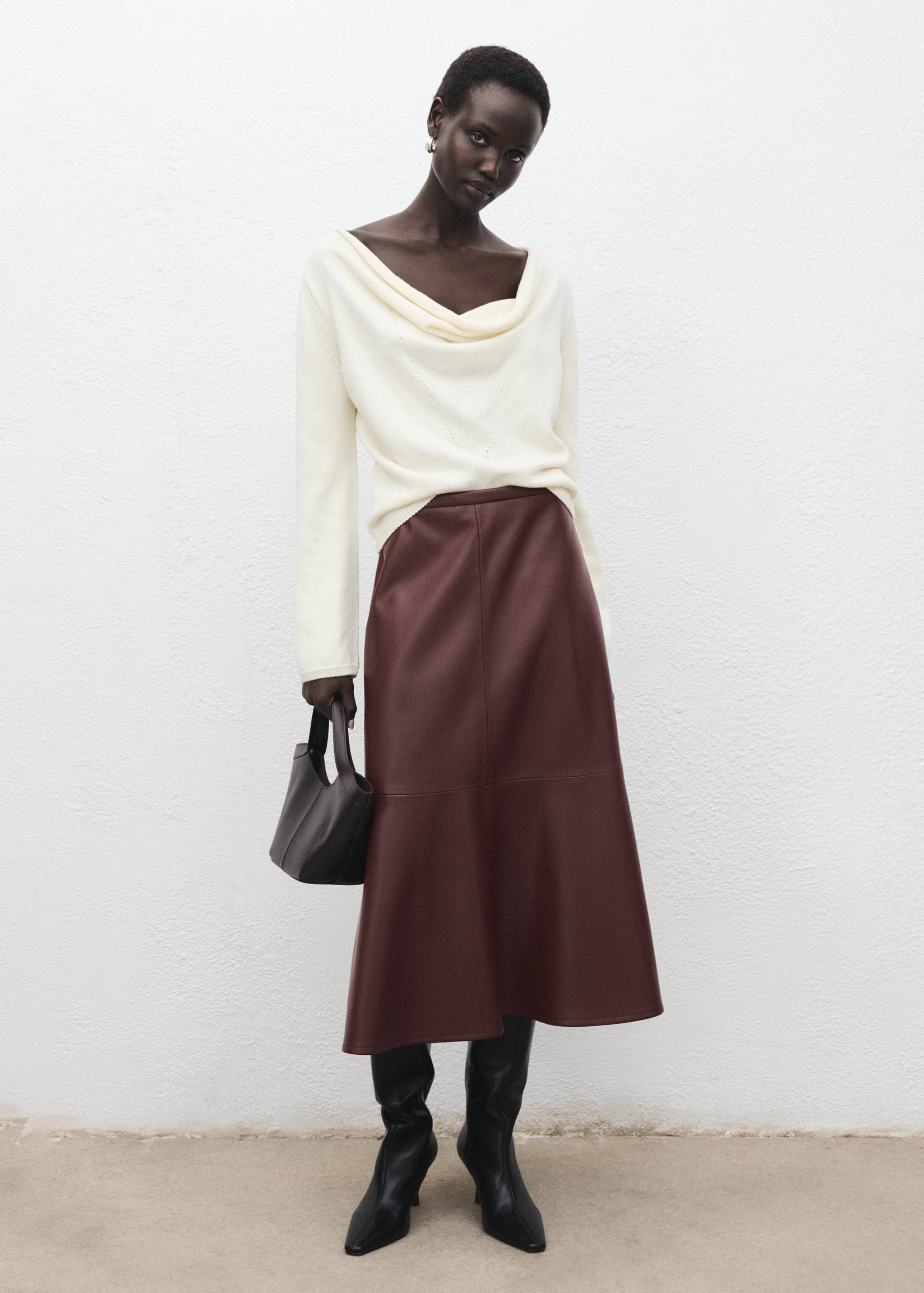 Faux-leather midi-skirt - General plane
