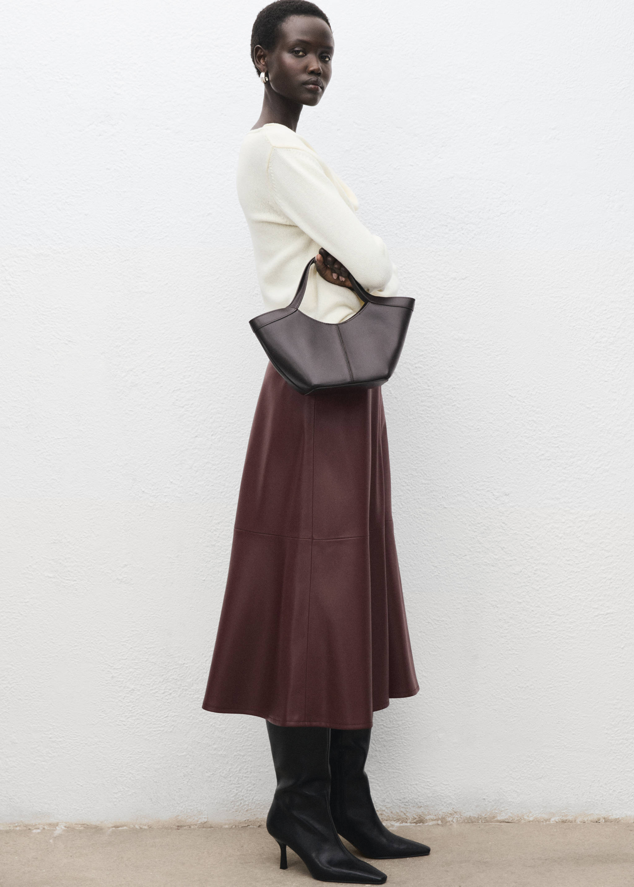 Faux-leather midi-skirt - Details of the article 2