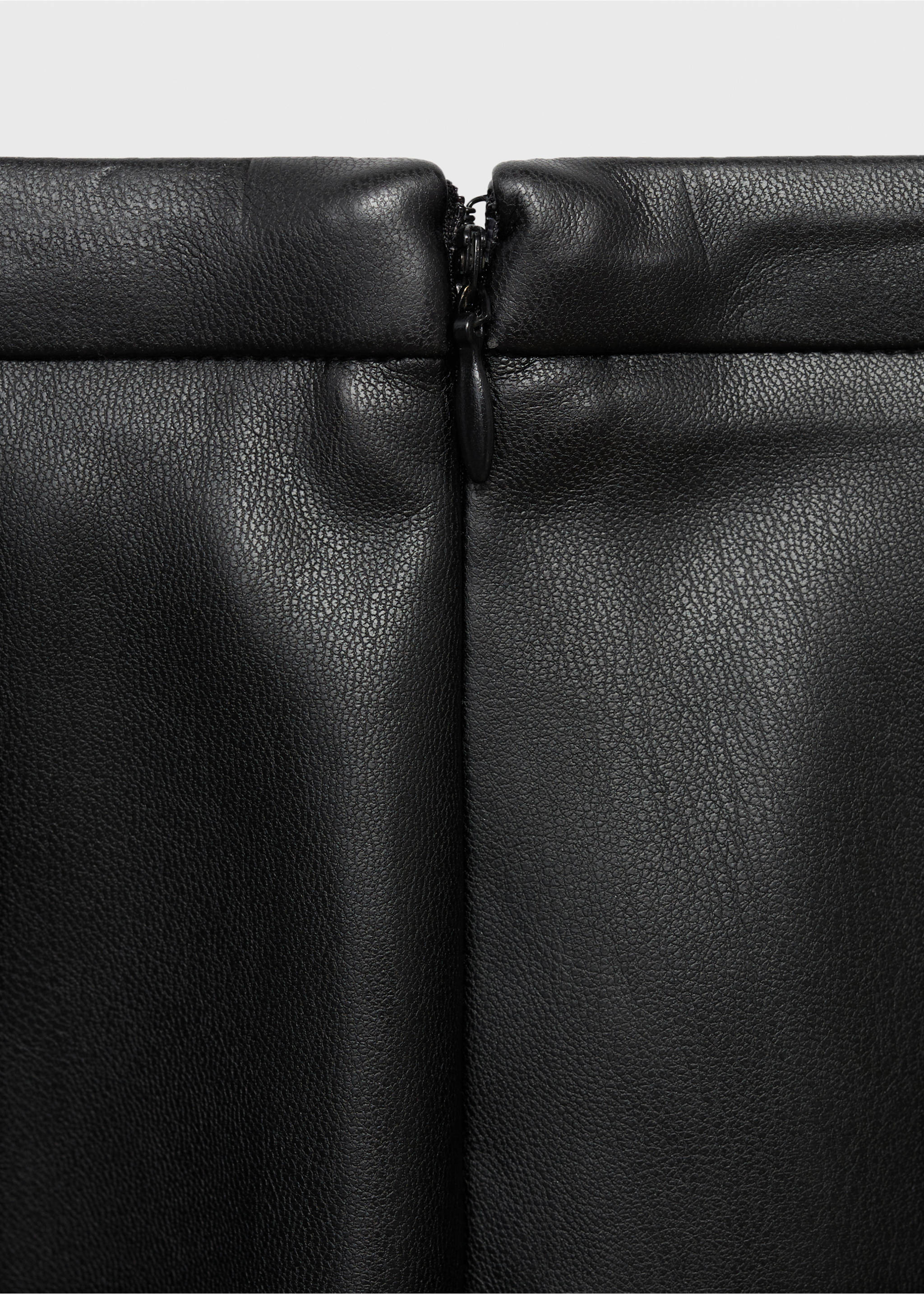 Jupe midi cuir synthétique - Détail de l'article 0, Noir. Ref: 17056723-00.