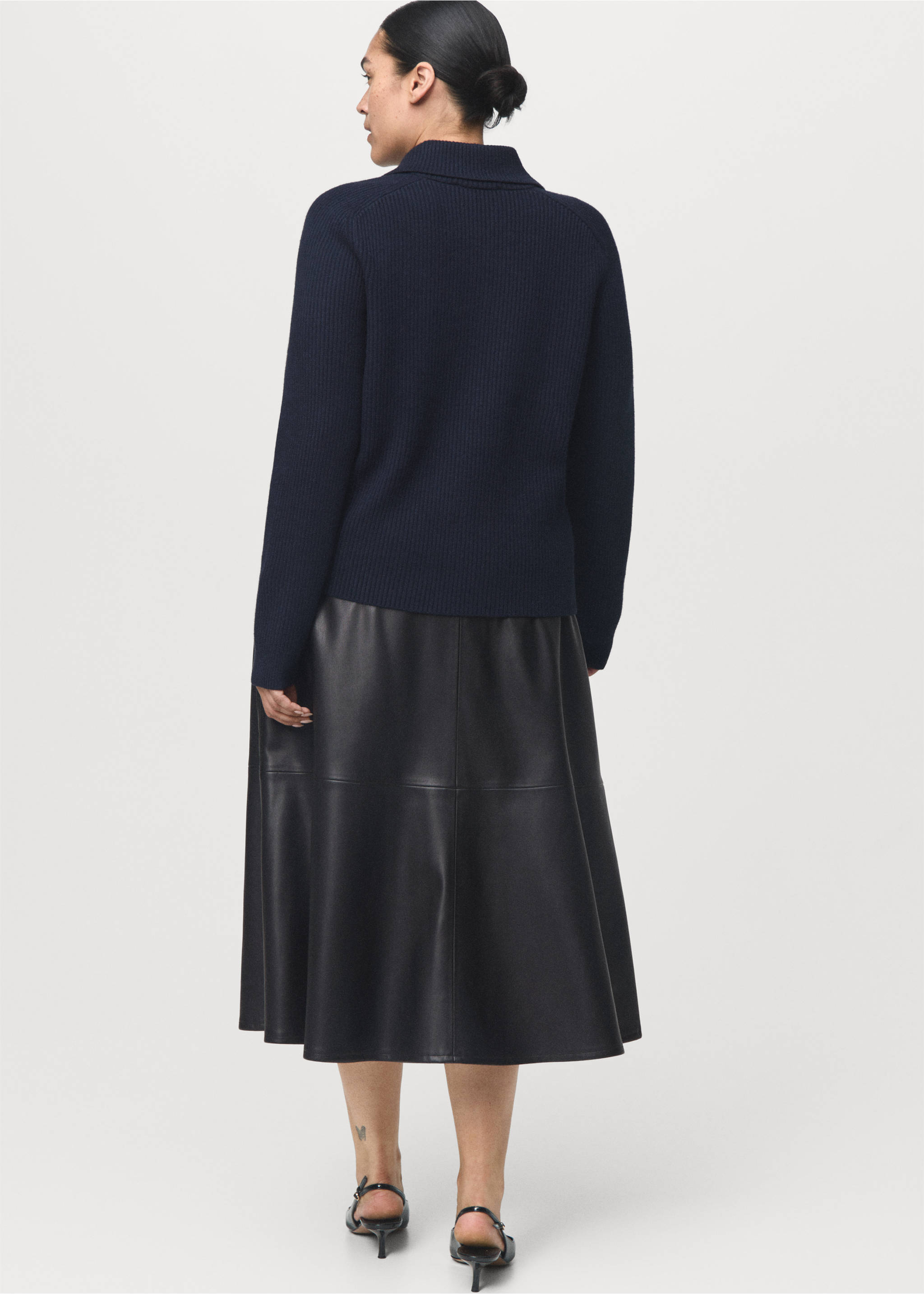 Jupe midi cuir synthétique - Détail de l'article 4, Noir. Ref: 17056723-00.