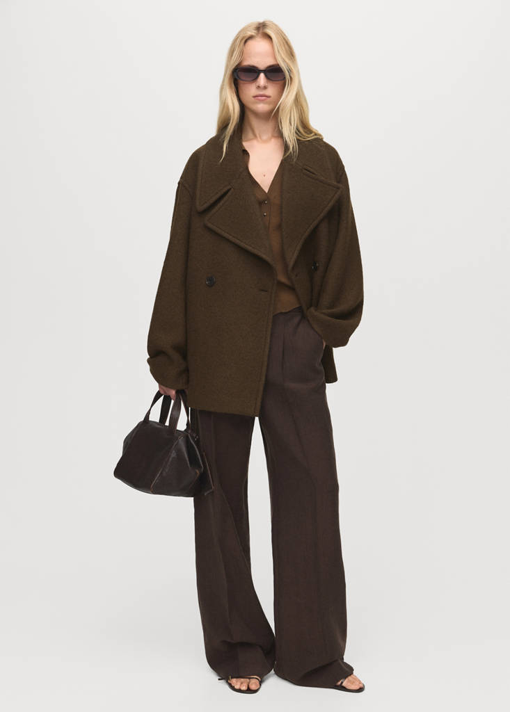 Oversized wool coat with maxi lapels — Khaki