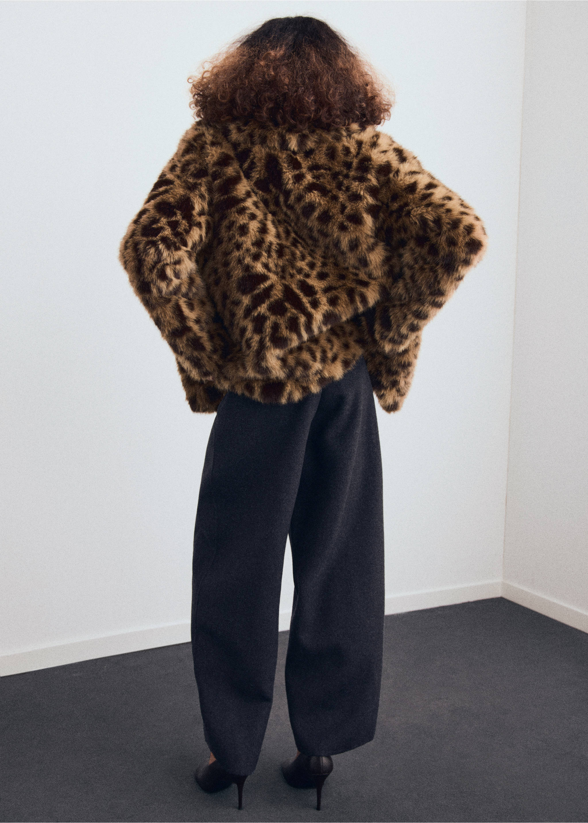 Leopard-print faux-fur coat - Reverse of the article, Medium Brown. Ref: 17056732-00.