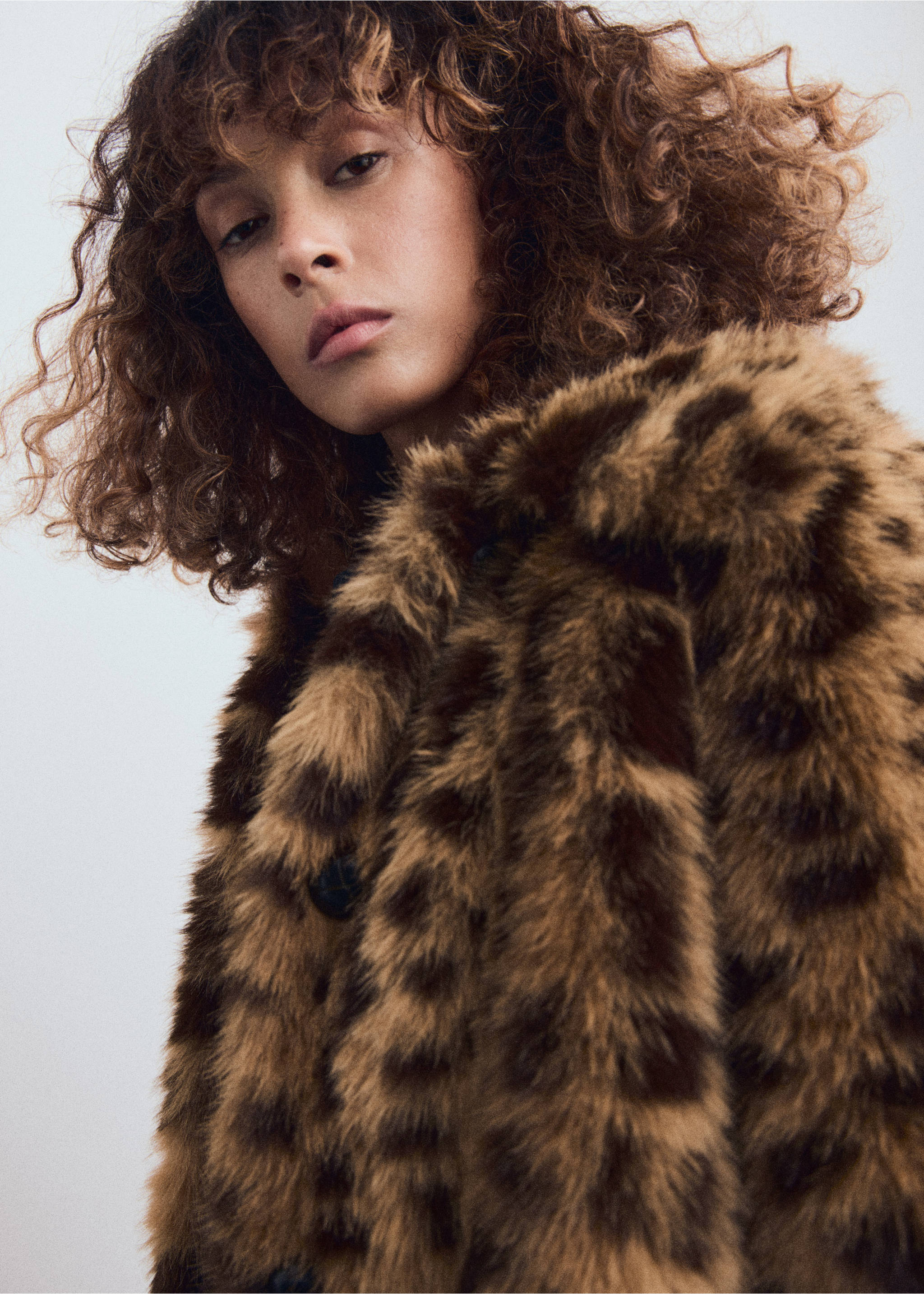 Leopard-print faux-fur coat - Details of the article 1, Medium Brown. Ref: 17056732-00.