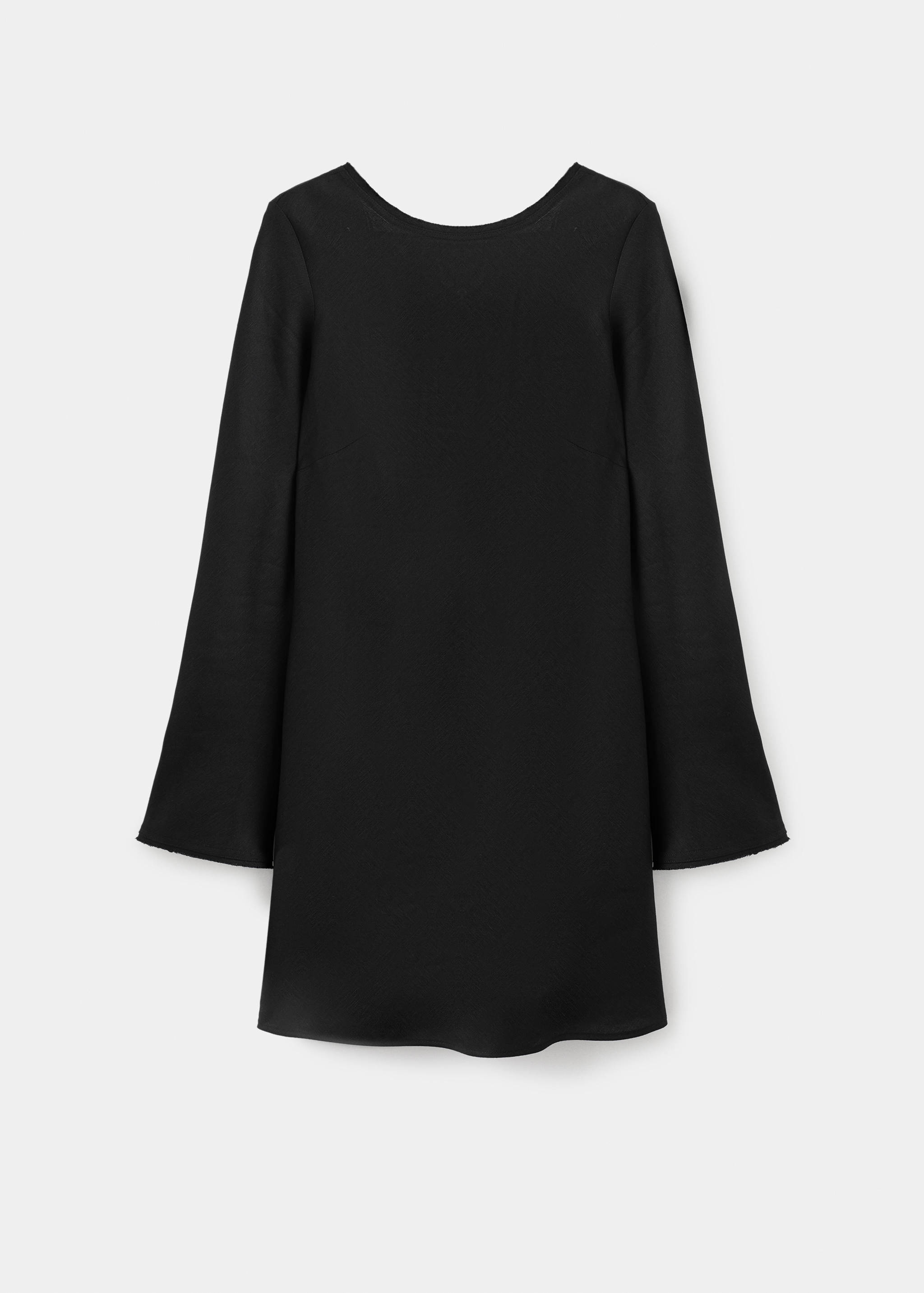 Vestido de linho com abertura nas costas - Artigo sem modelo