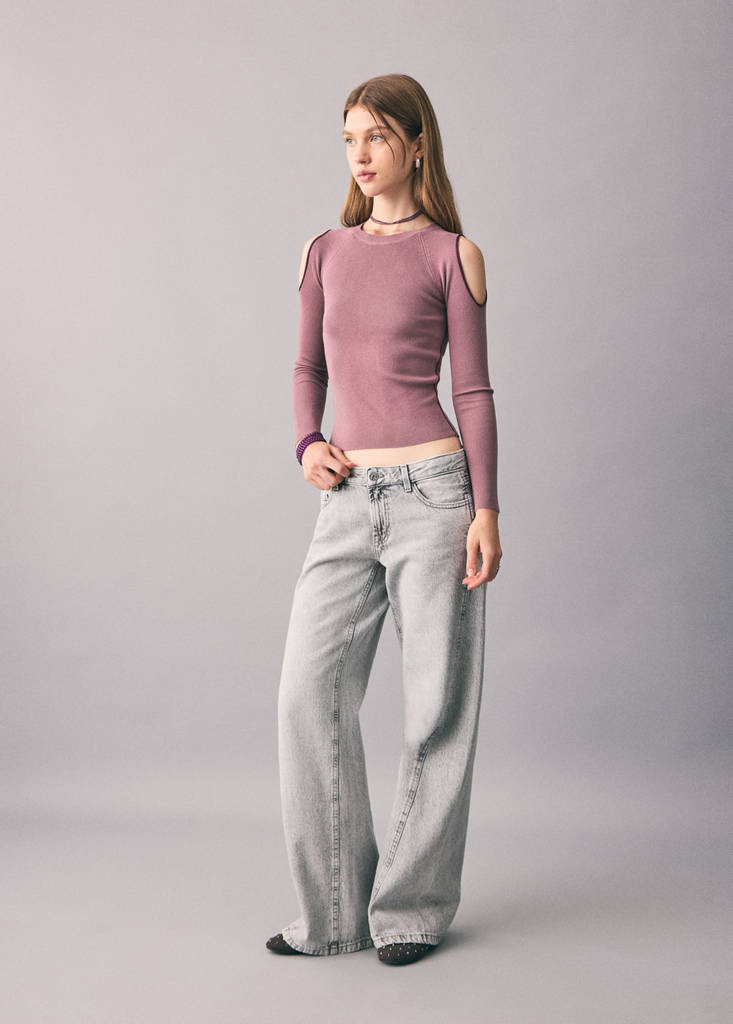 Knitted sweater with cut-out — Light Pink