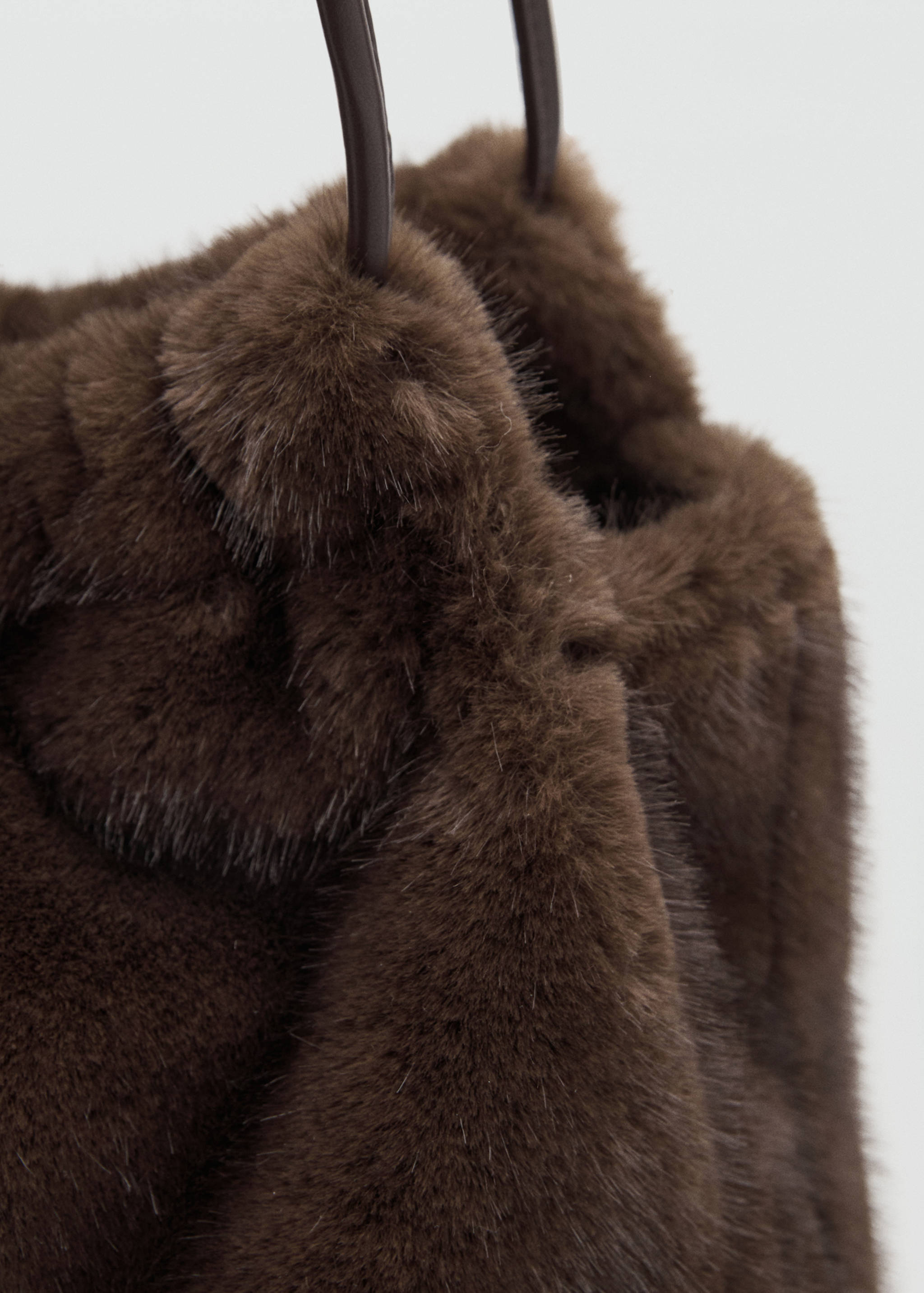 Faux-fur shoulder bag - Details of the article 1