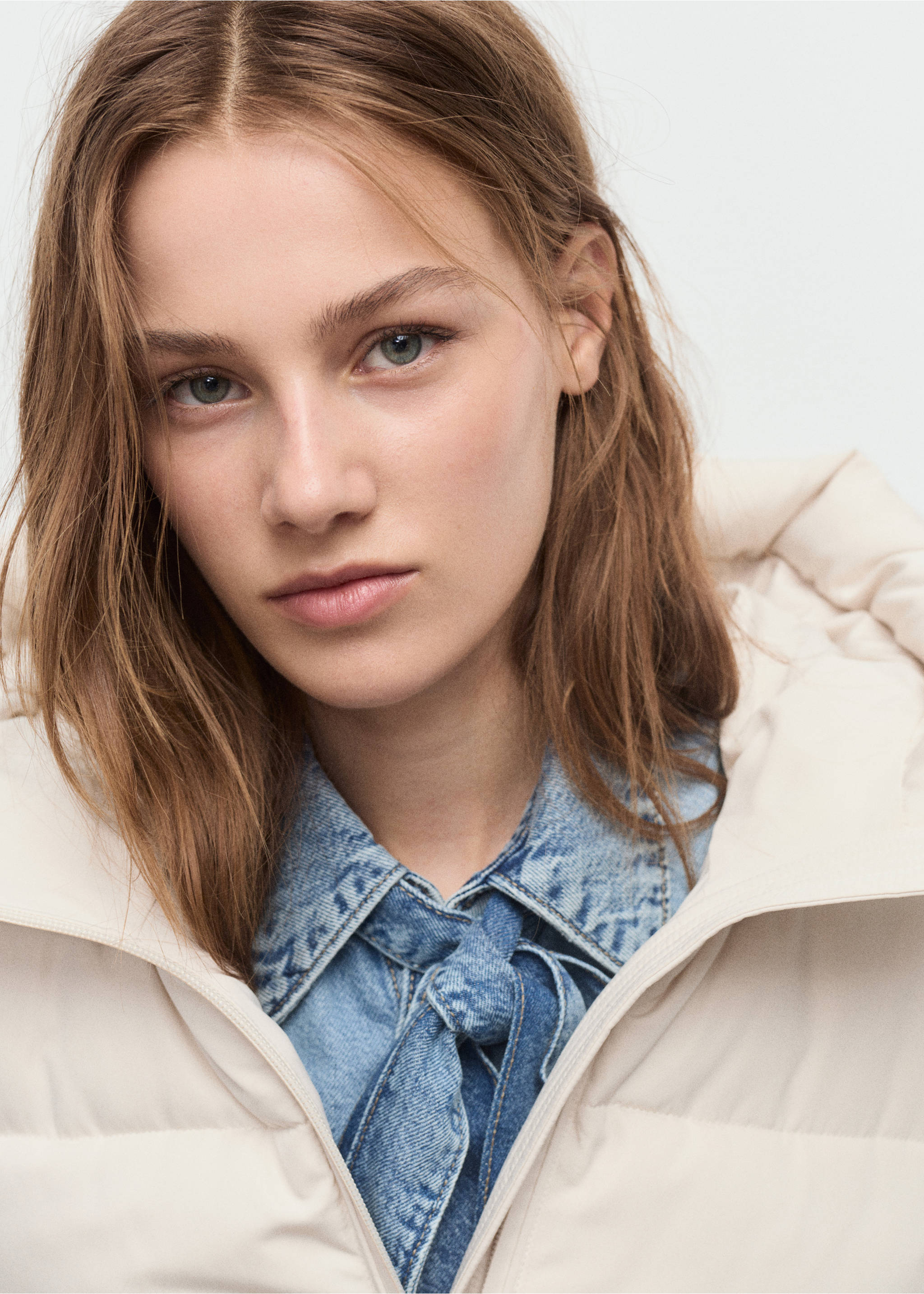 Anorak long matelassé capuche - Détail de l'article 1, Blanc cassé. Ref: 17057131-00.