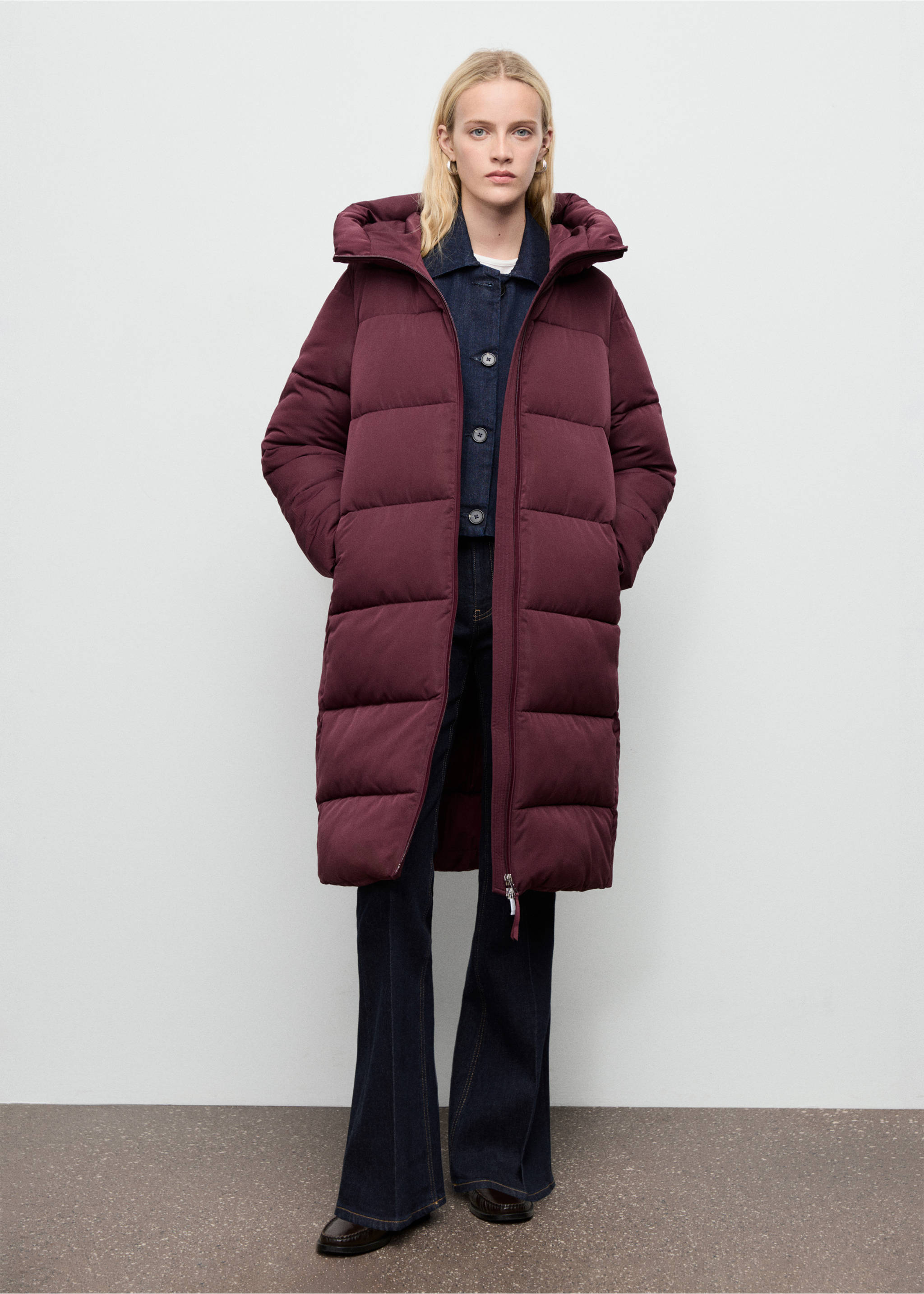 Anorak long matelassé capuche - Plan général, Grenat. Ref: 17057131-00.