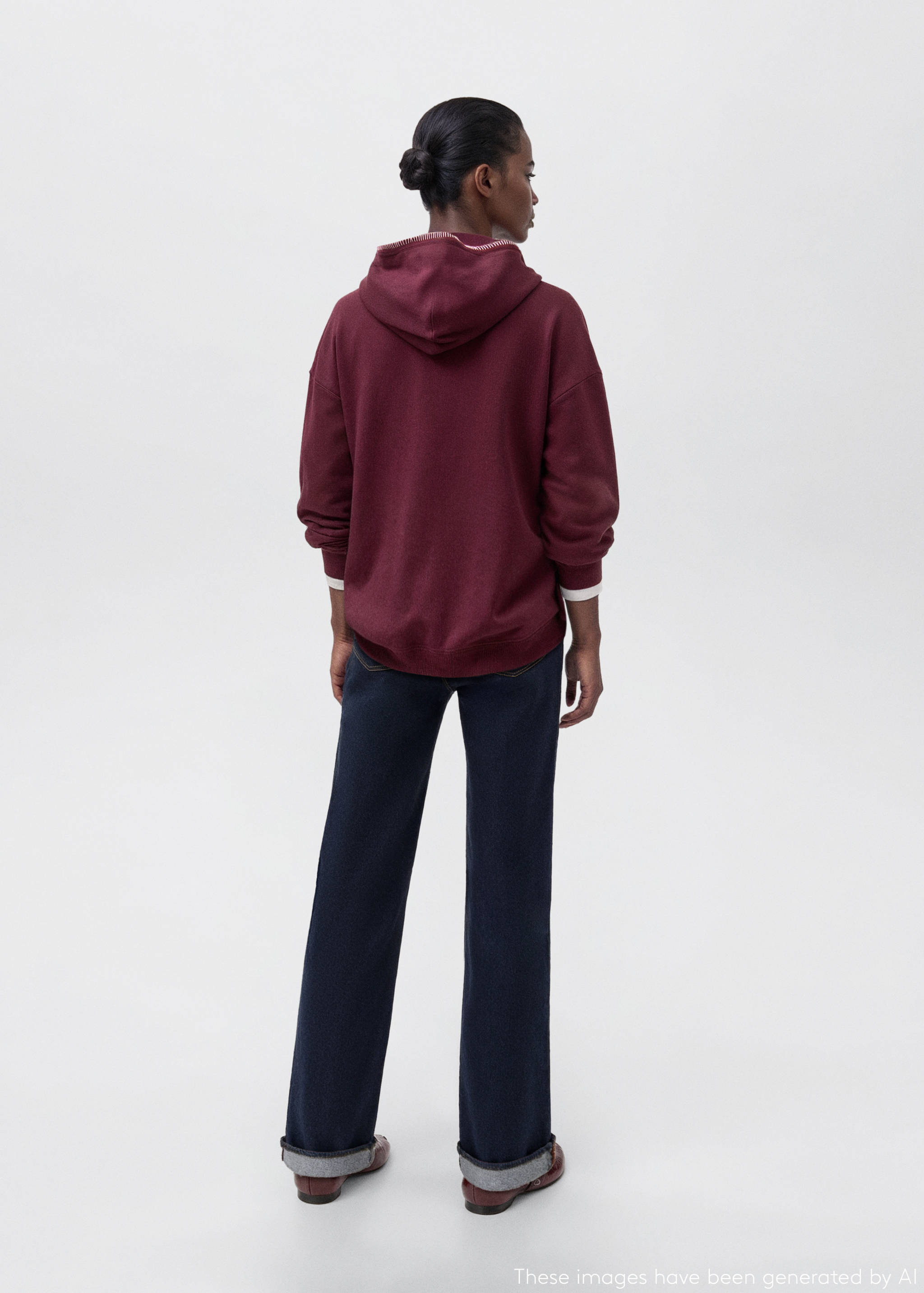 Embroidered hooded sweatshirt - Reverse of the article