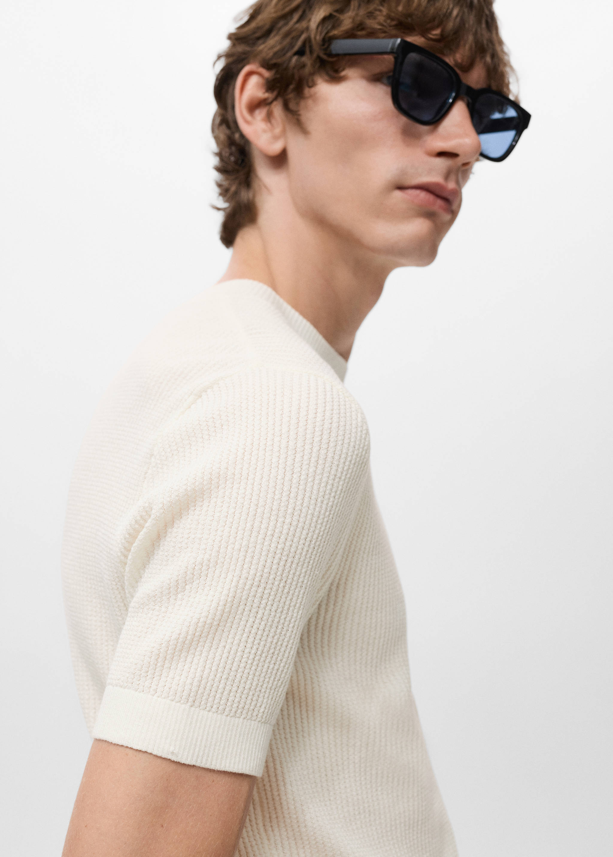 Ribbed  knit t-shirt - Details of the article 1