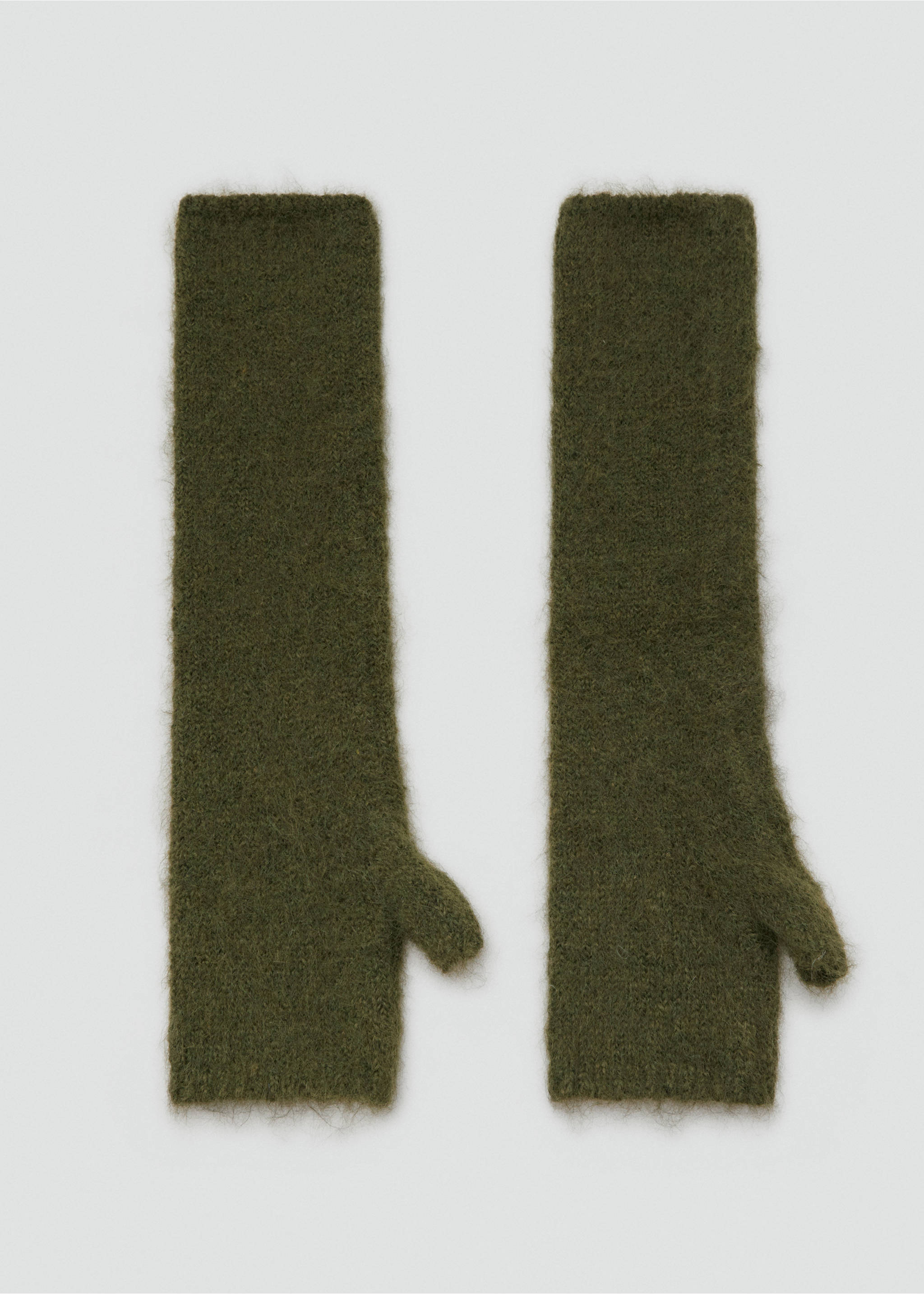 Long knitted mittens - Article without model, Khaki. Ref: 17057765-00.
