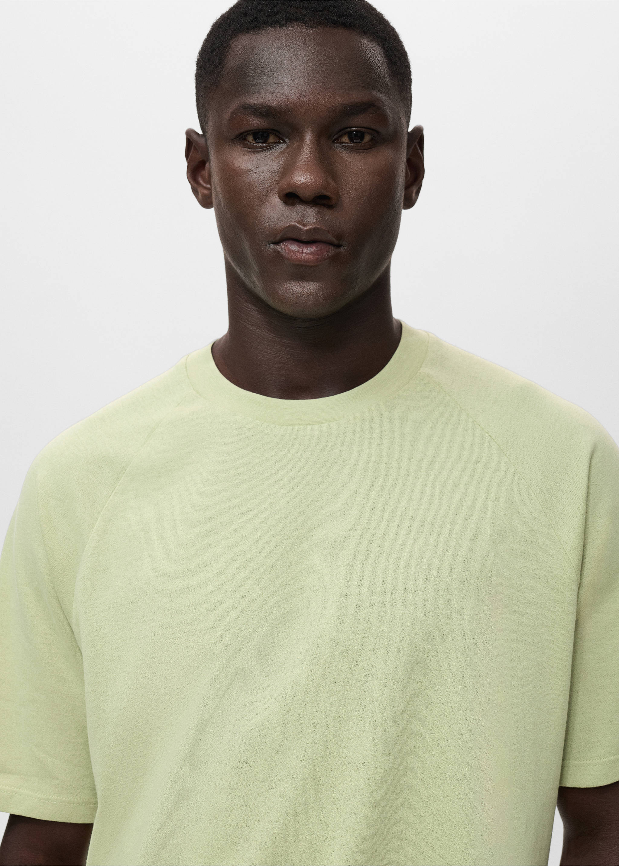 Camiseta algodón lino relaxed fit - Detalle del artículo 1, Verde manzana. Ref: 17057767-00.