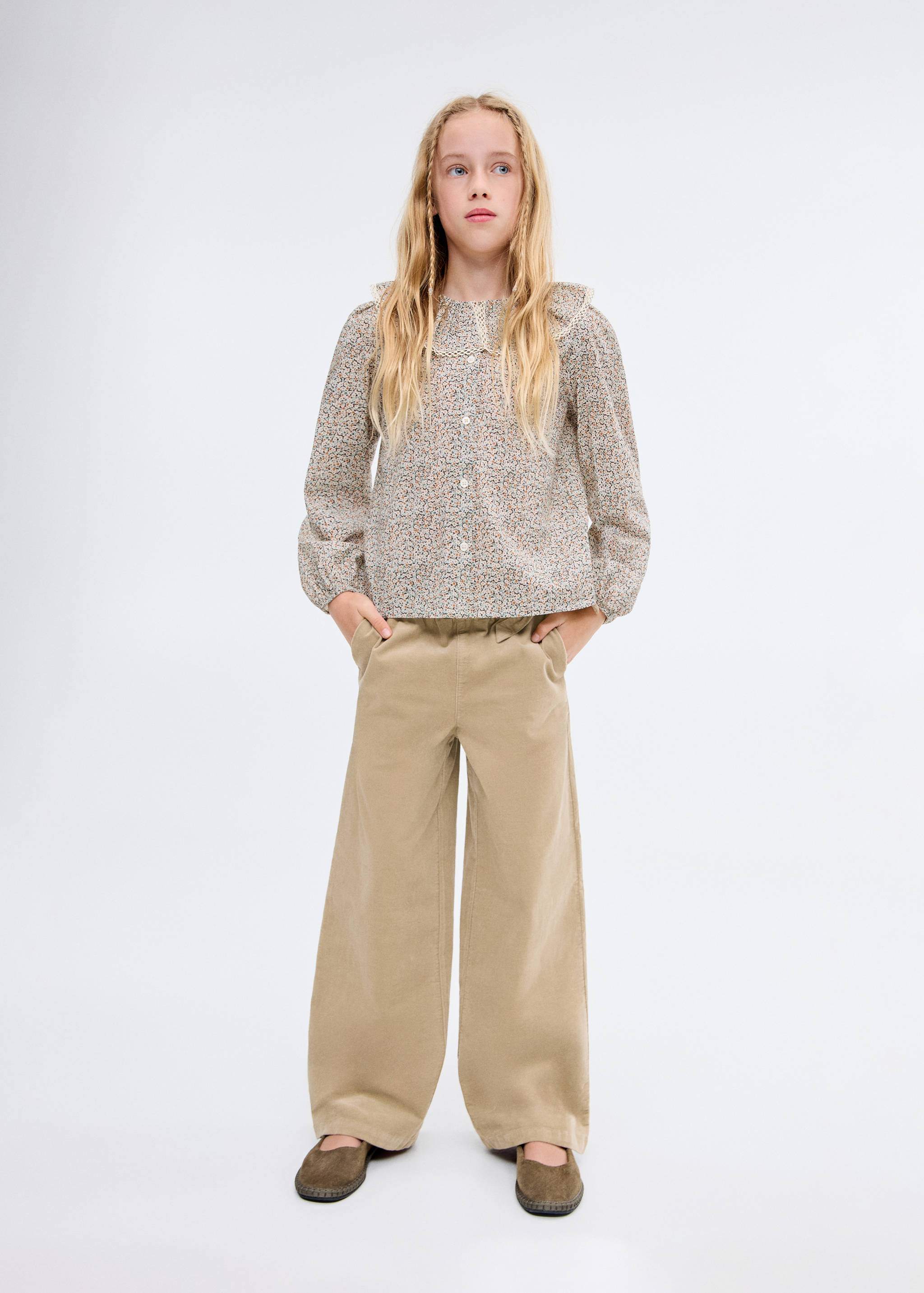 Floral cotton blouse - General plane