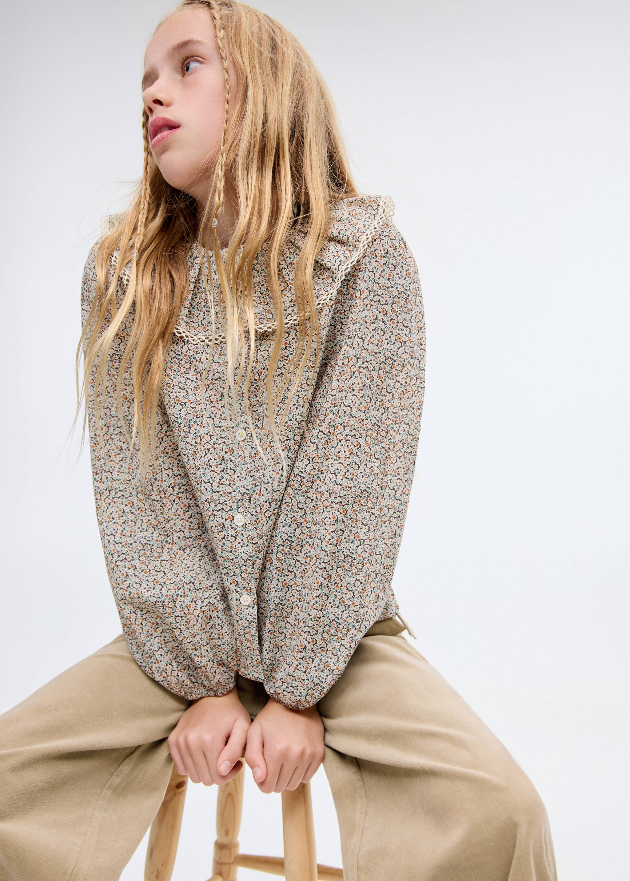 Floral cotton blouse - Medium plane