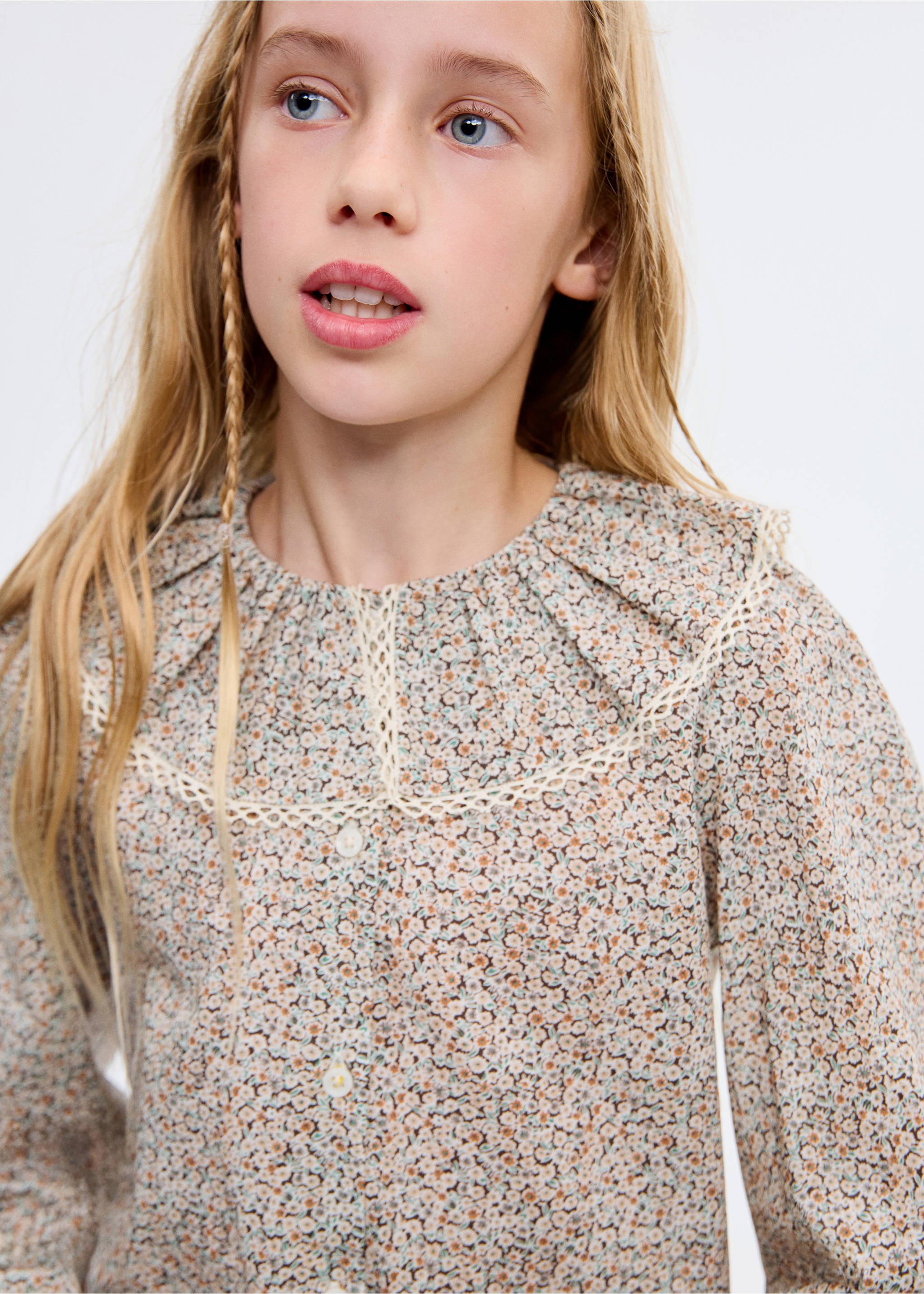 Blouse en coton à fleurs - Détail de l'article 1, Vert. Ref: 17057770-00.