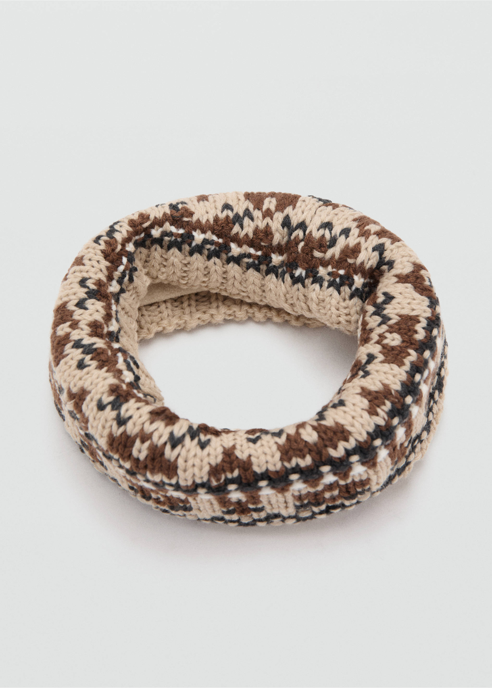 Knit scarf - Details of the article 1, Sand. Ref: 17057776-00.