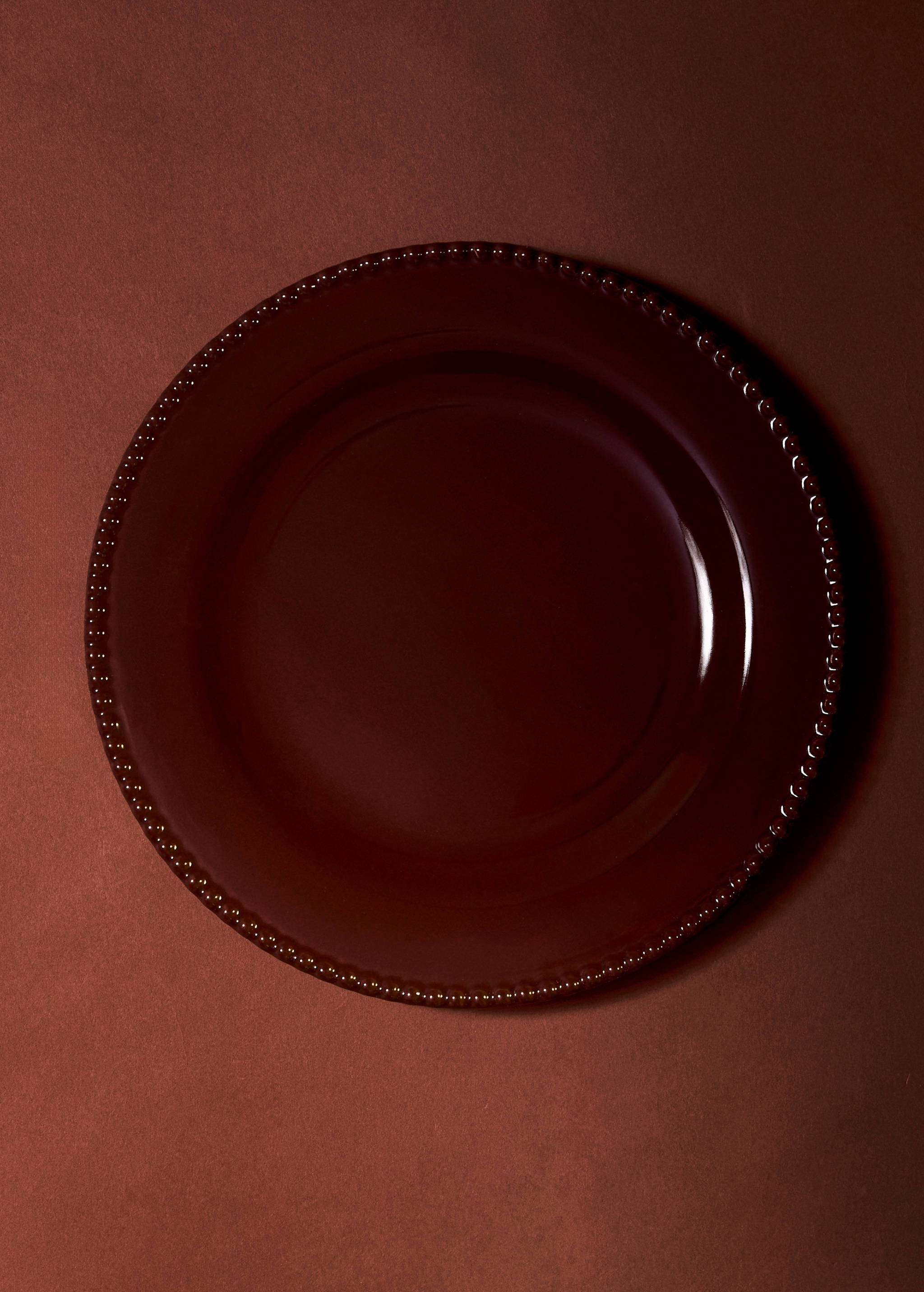 Prato raso grés relevo - Plano geral