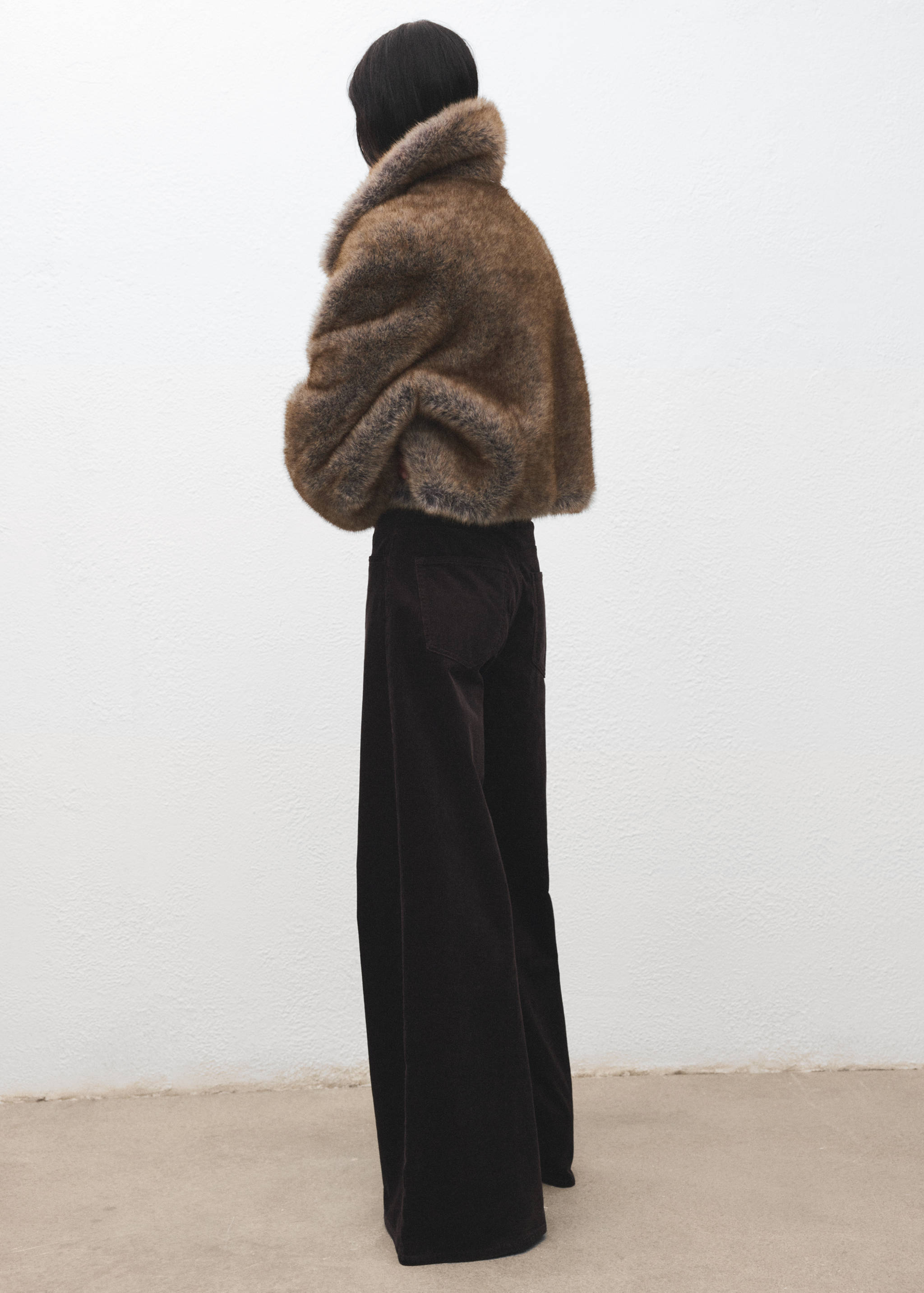 Jeans de bombazina wide leg - Verso do artigo