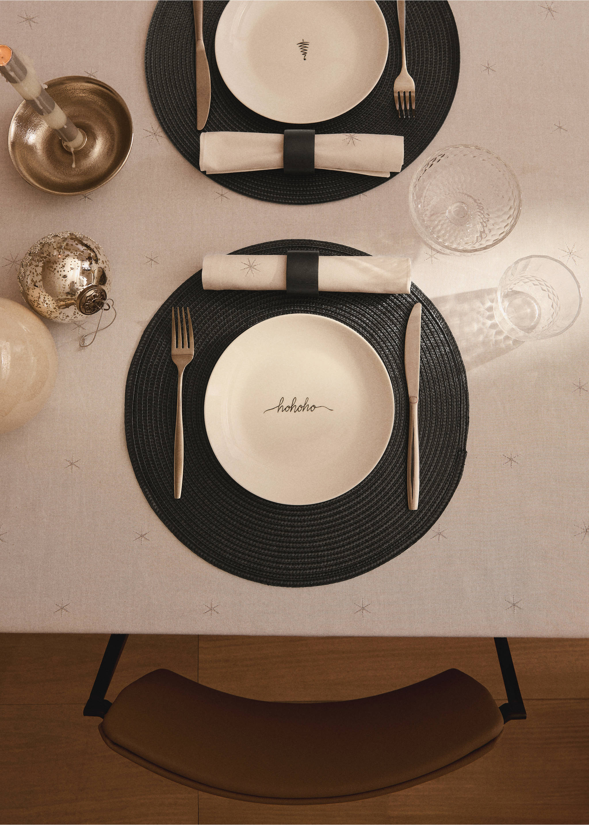 Polypropylene placemats - General plane, Black. Ref: 17057786-00.