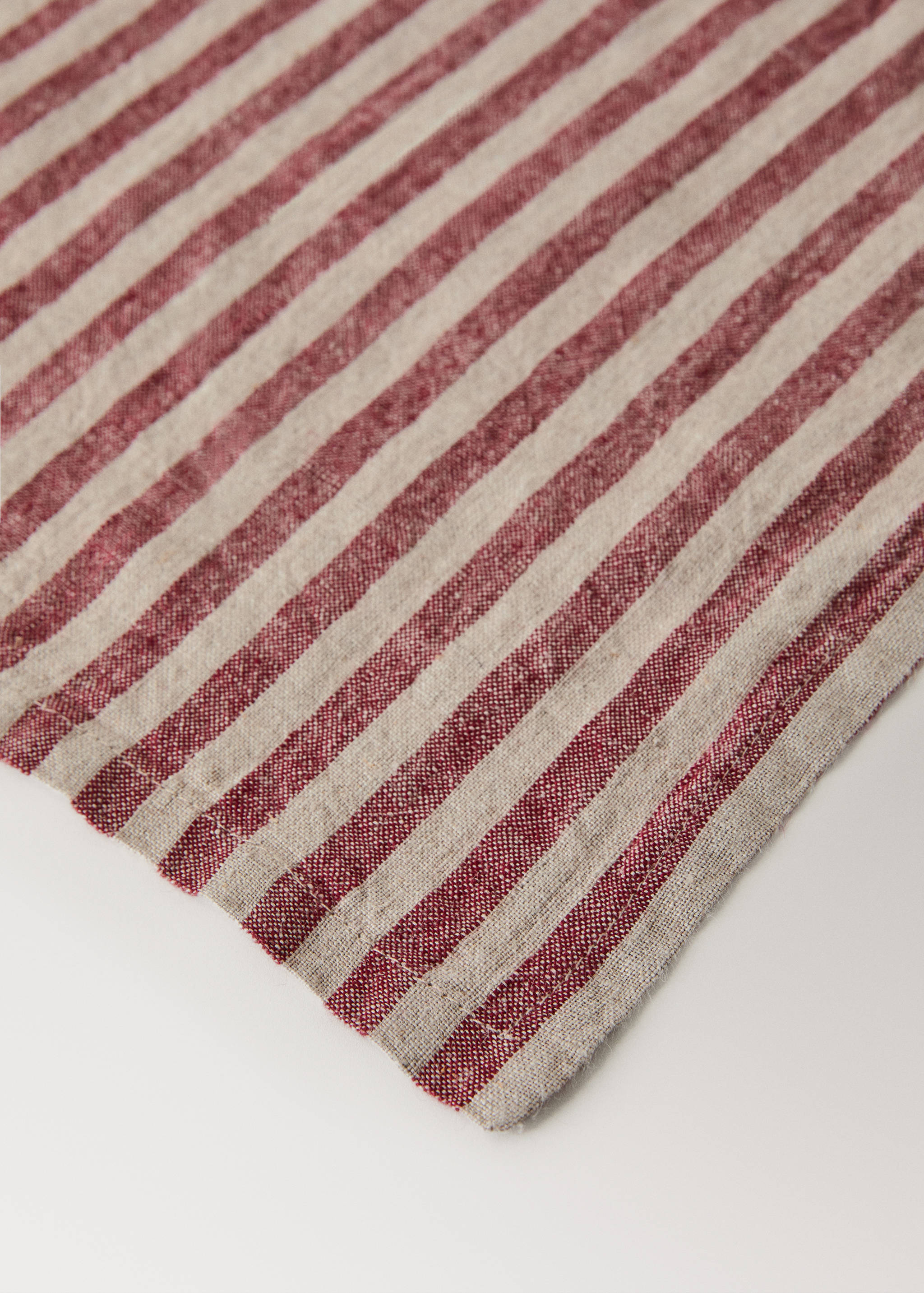 100% linen striped placemats - Details of the article 2