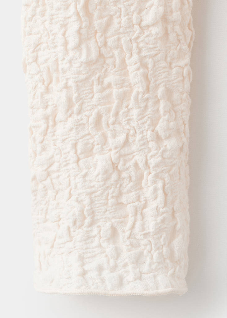 Textured crepe top — Ecru
