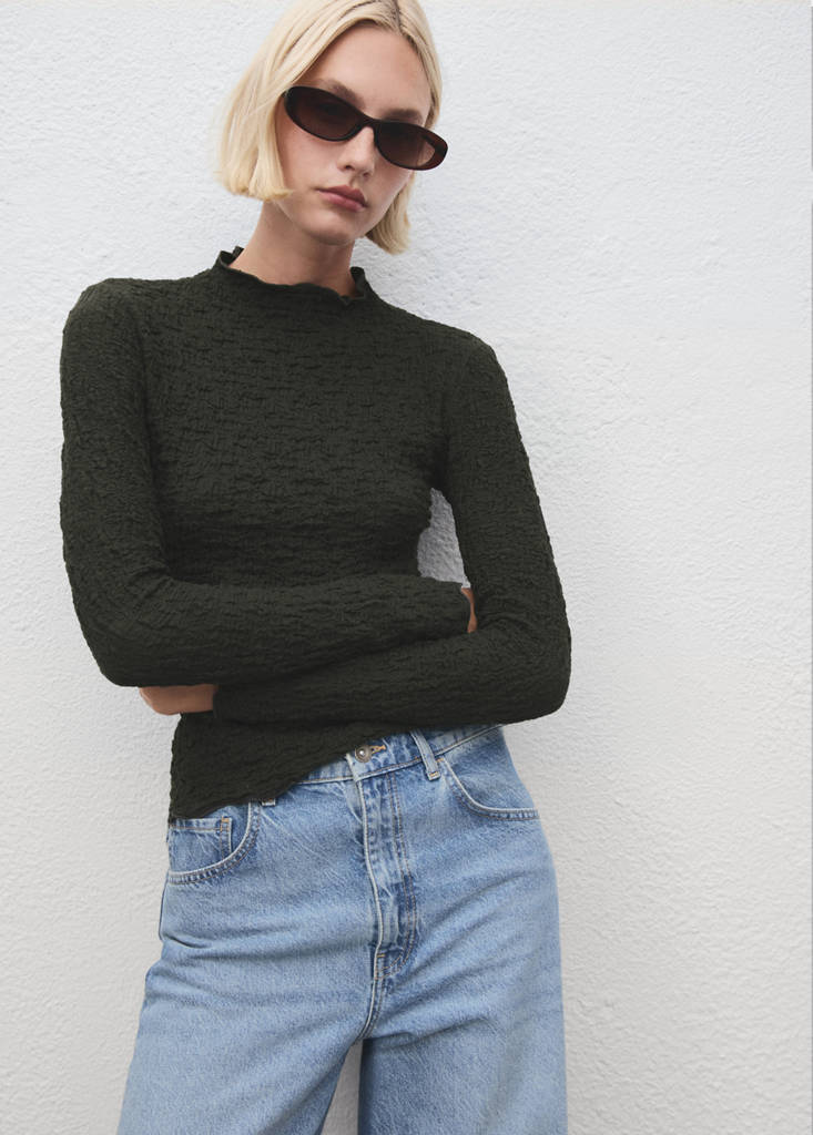 Textured crepe top — Khaki