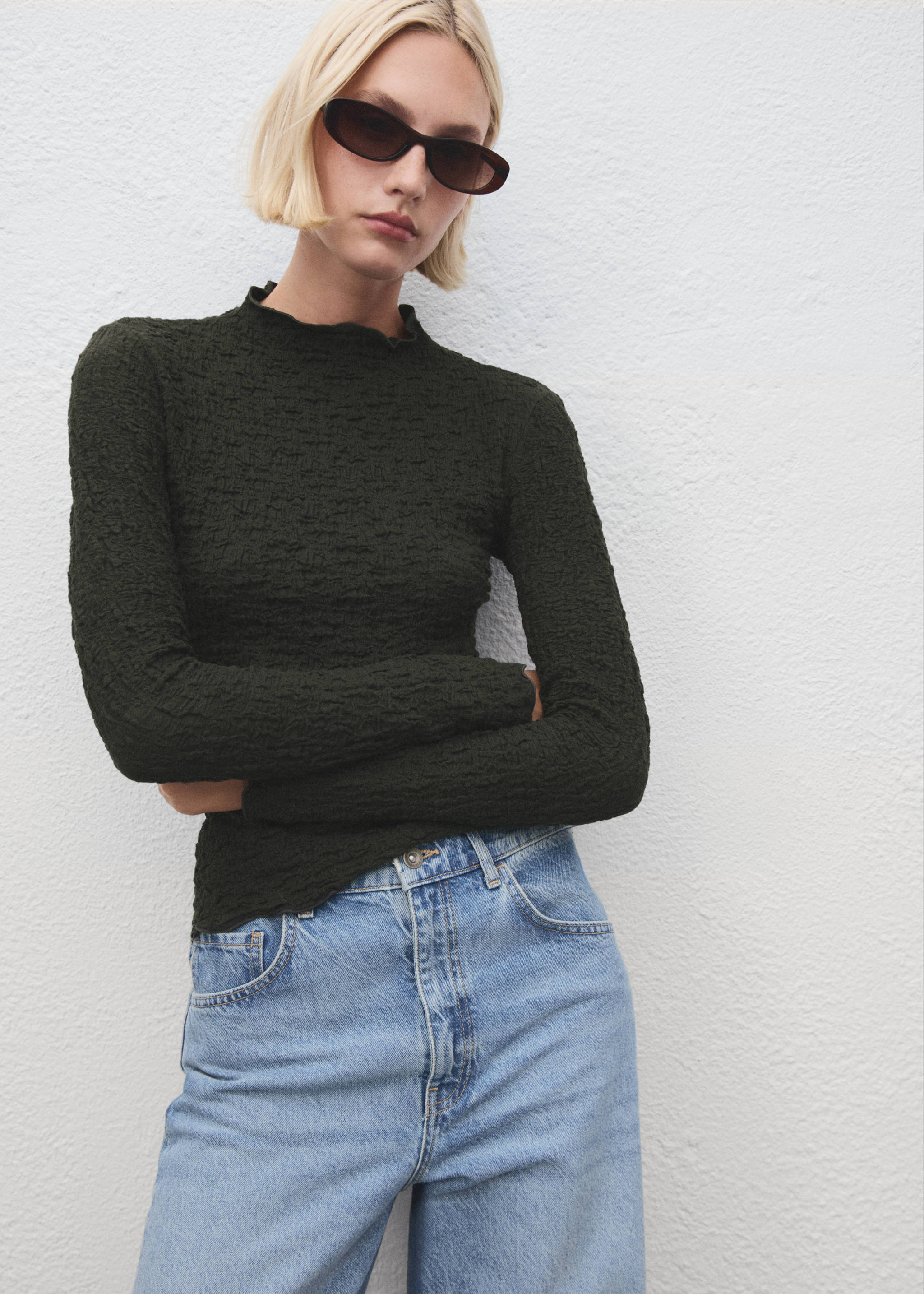 Textured crepe top - Medium plane, Khaki. Ref: 17057793-00.