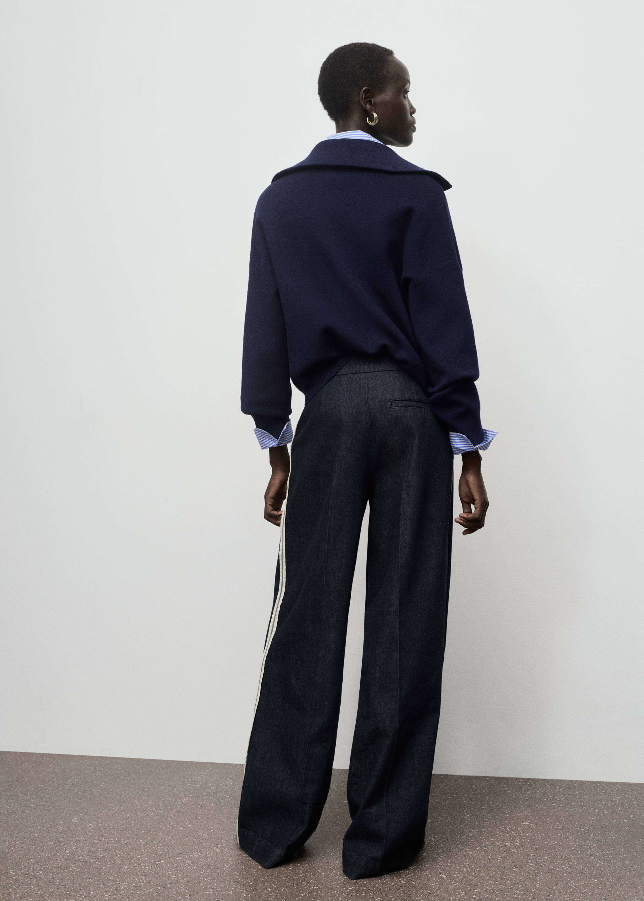 Wide leg striped jeans - Reverse of the article