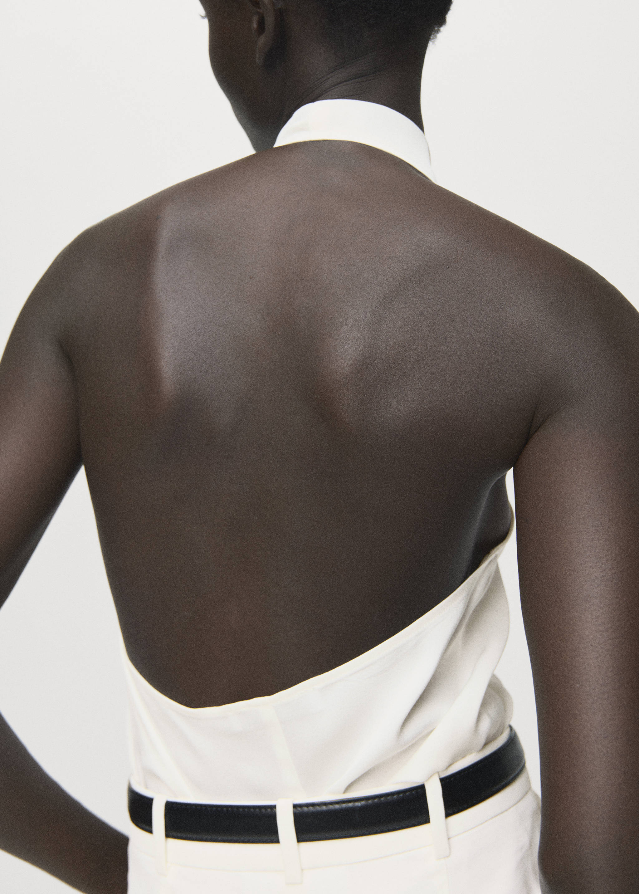 Satin blouse with draped neck - Details of the article 6