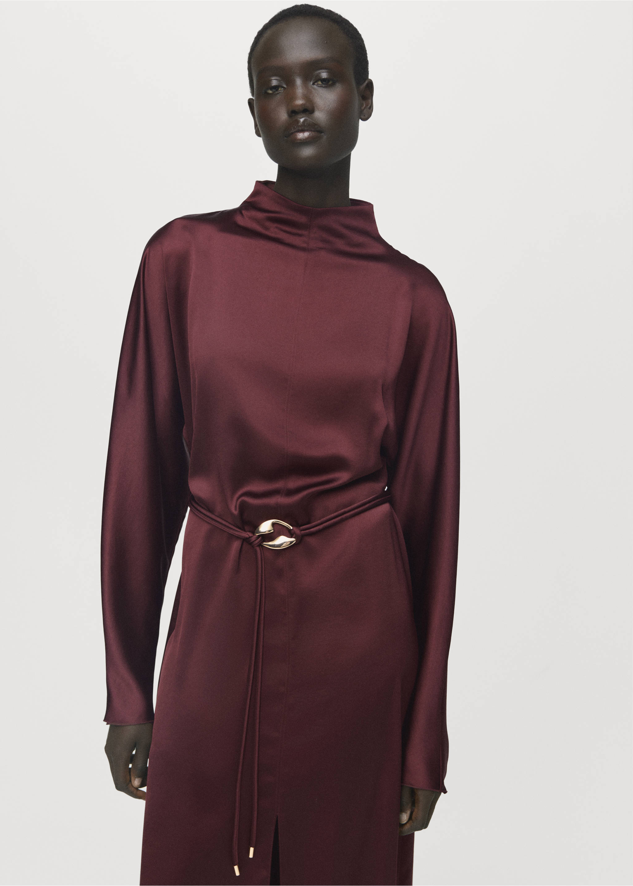 Belt satin dress - Medium plane, Maroon. Ref: 17057806-00.