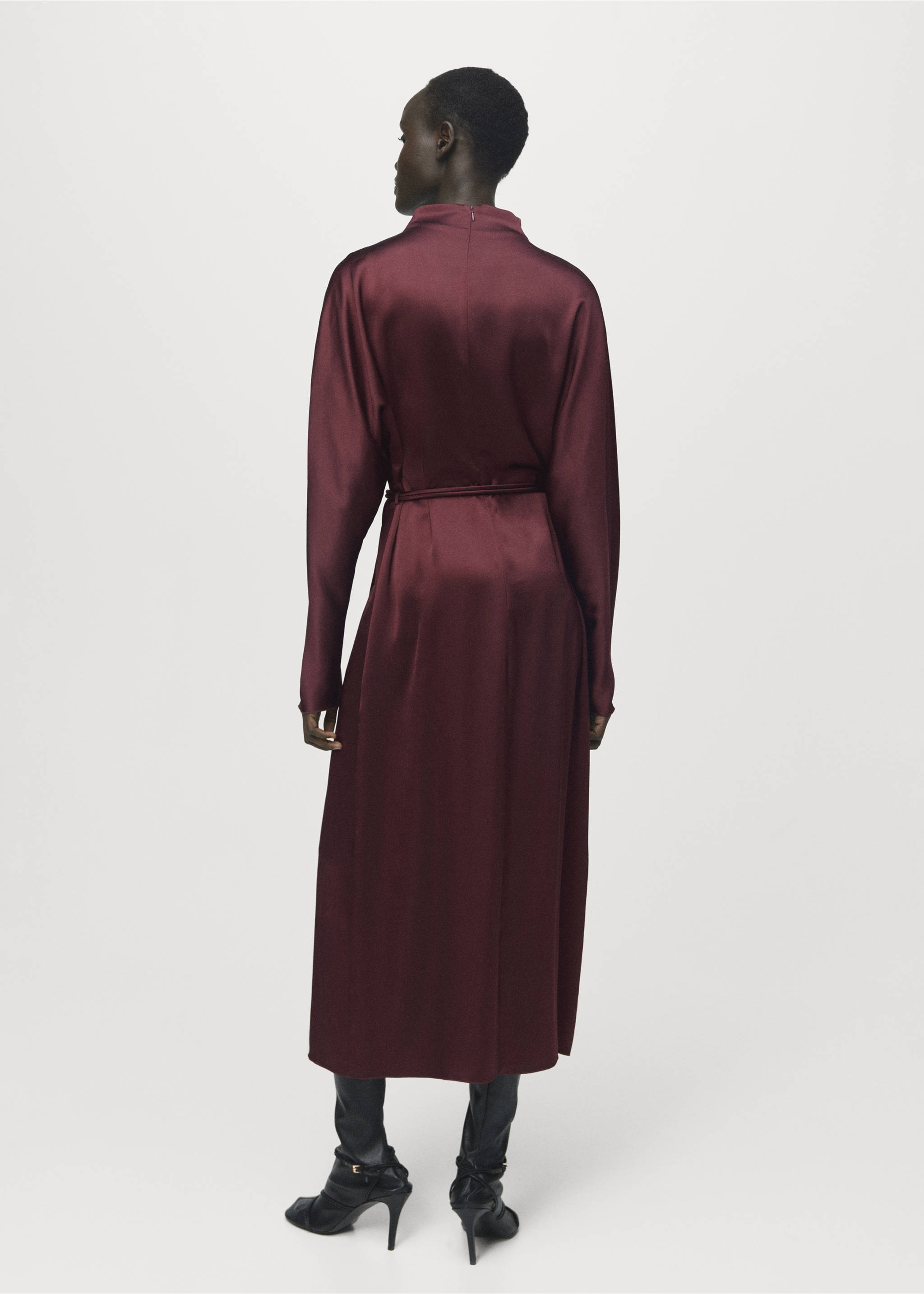 Belt satin dress - Reverse of the article, Maroon. Ref: 17057806-00.