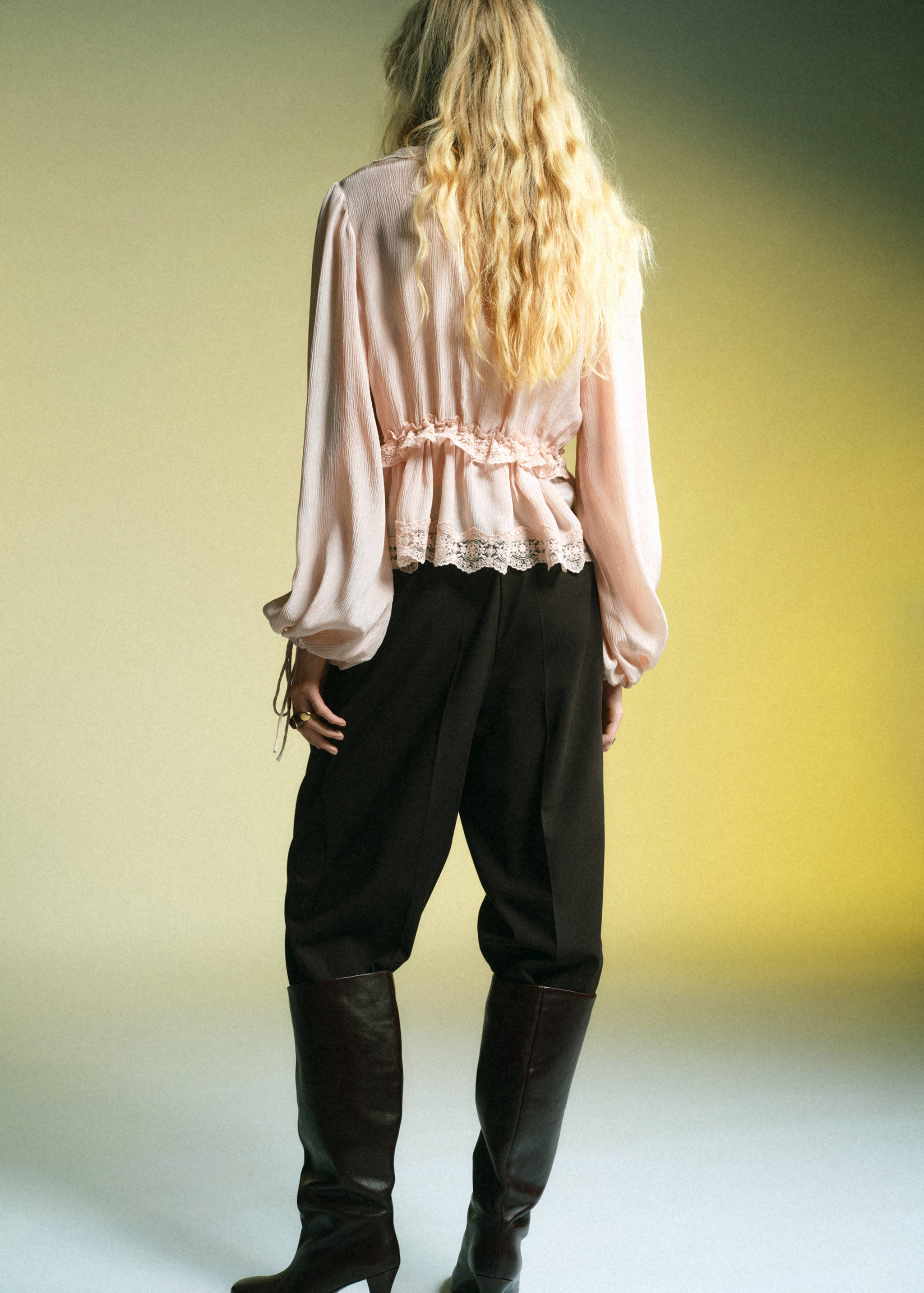 V-neck blouse with lace trim - Reverse of the article