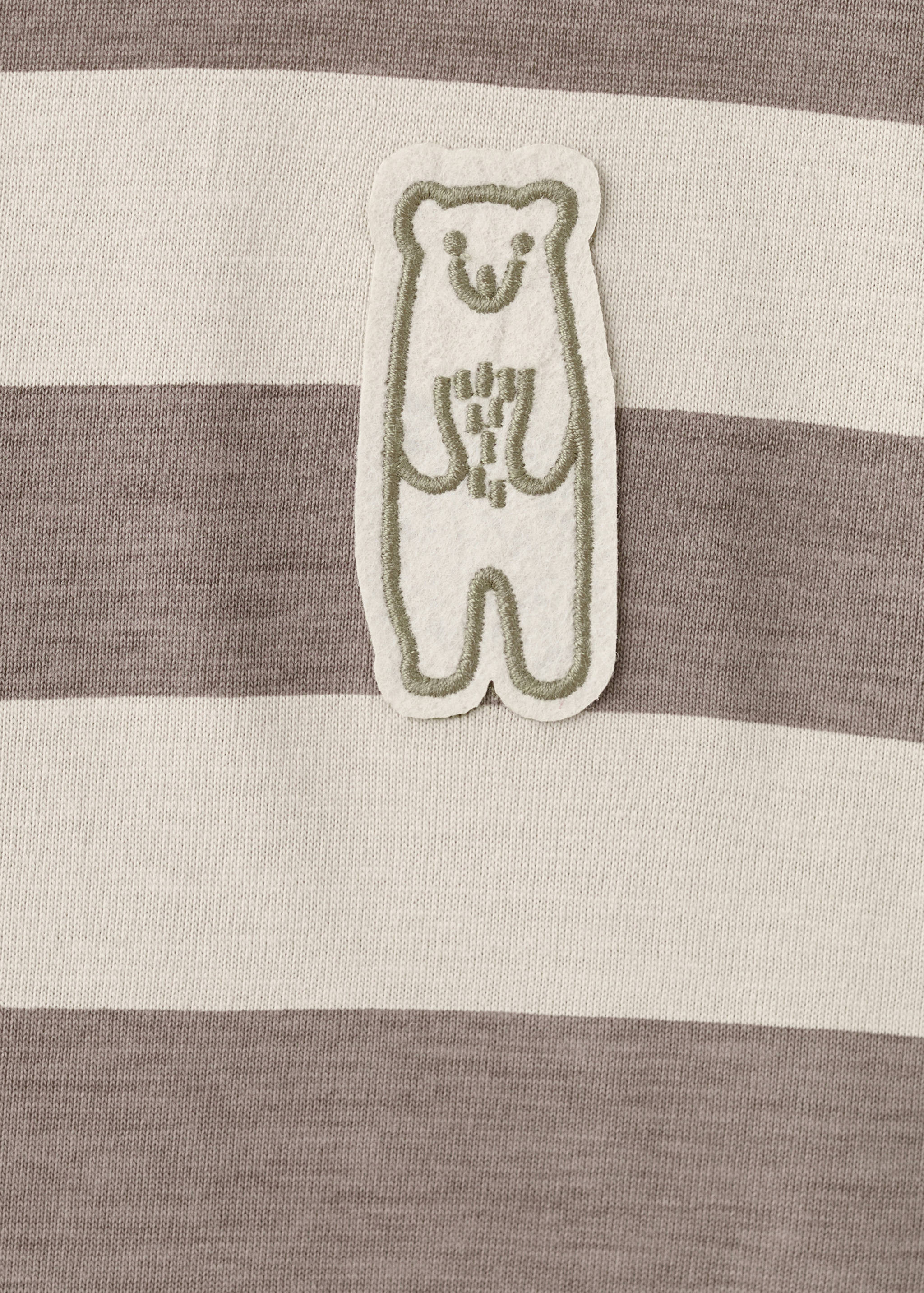 Patch striped t-shirt - Details of the article 8