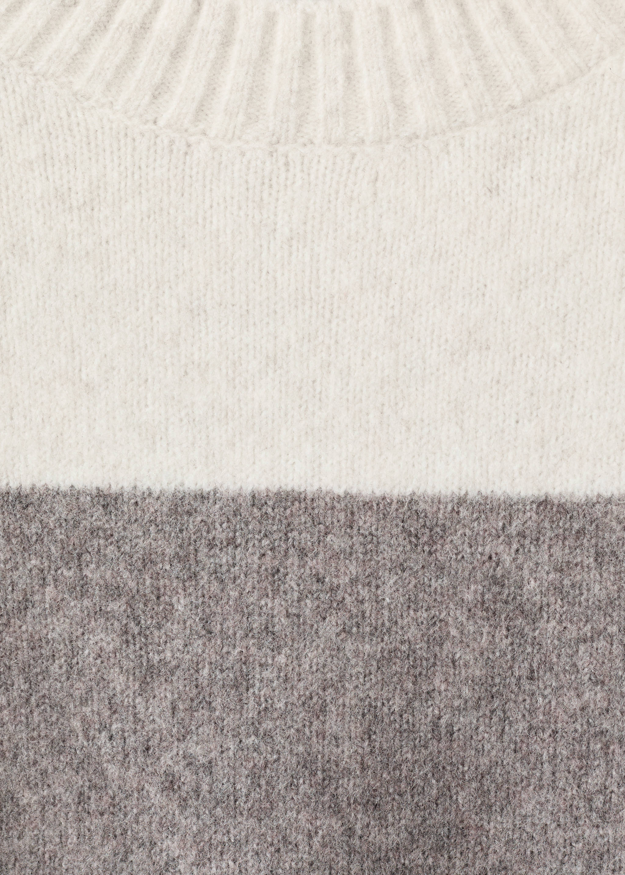 Свитер из смесовой шерсти в полоску - Деталь изделия 0