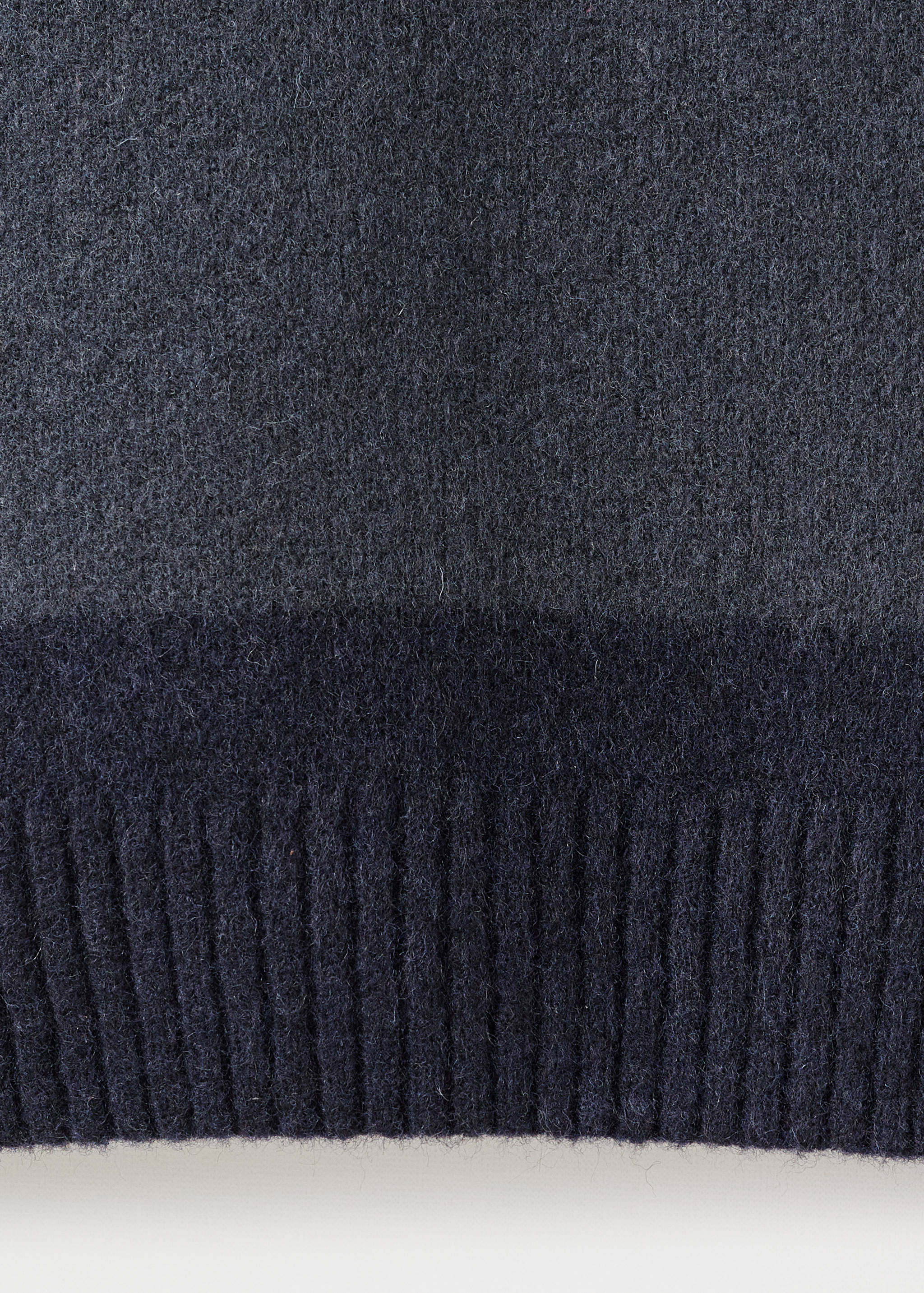 Свитер из смесовой шерсти в полоску - Деталь изделия 0