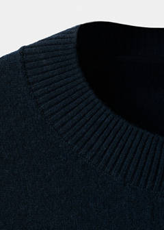 100% extra-fine wool cardigan with buttons — Navy 7