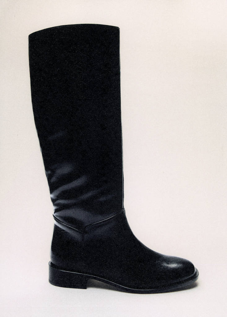 Leather high boots — Black