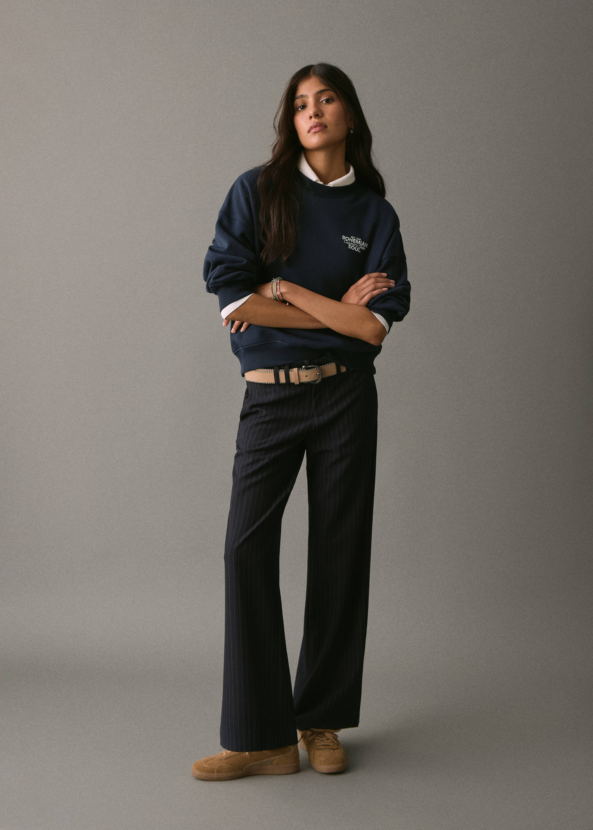 Geborduurd bedrukt sweatshirt - Overzichtstekening